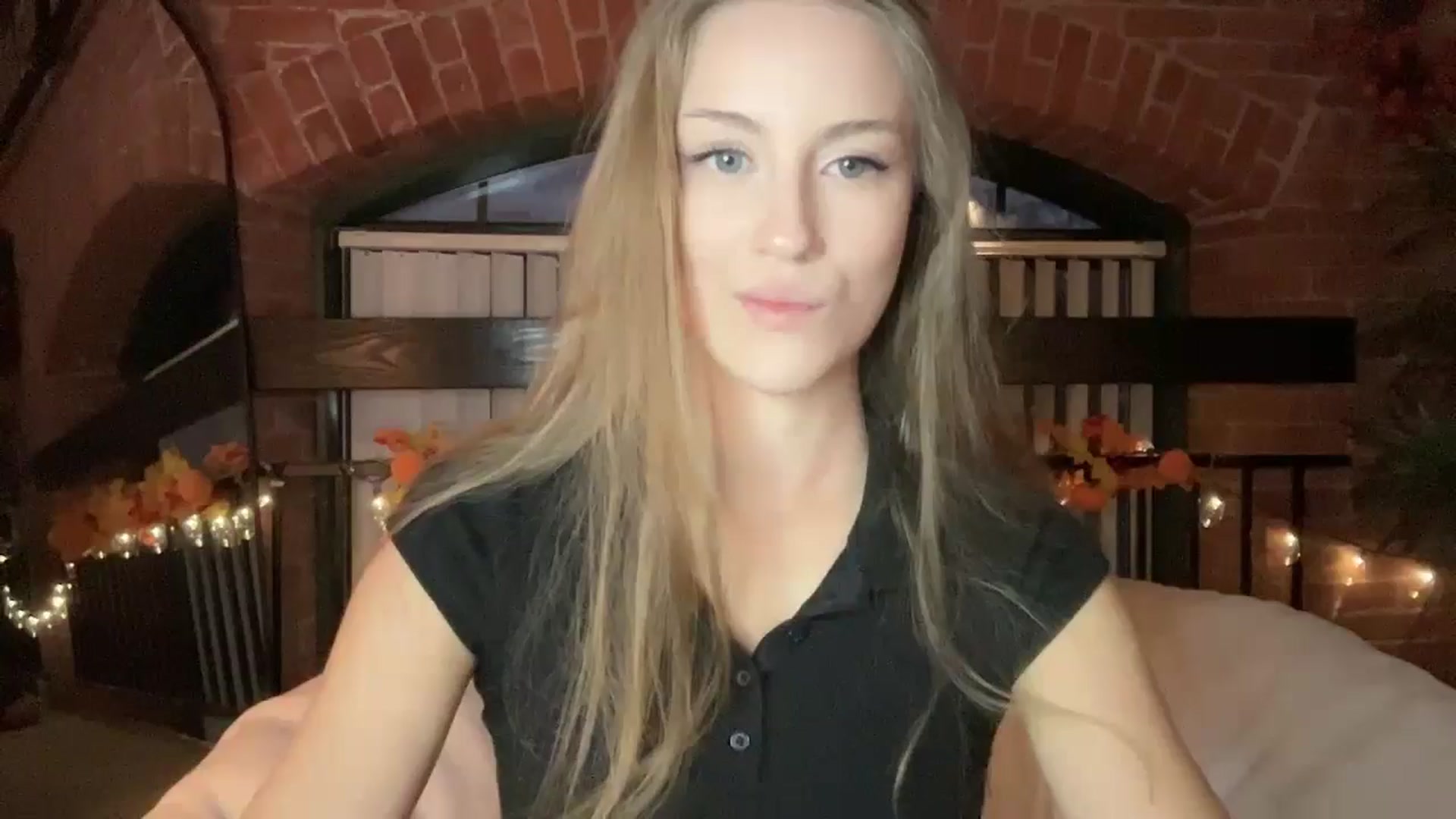 Gallery image thumbnail from Luna_Moore1's myfreecams stream on, 11/03/2024, 22:09 image 20 of 20
