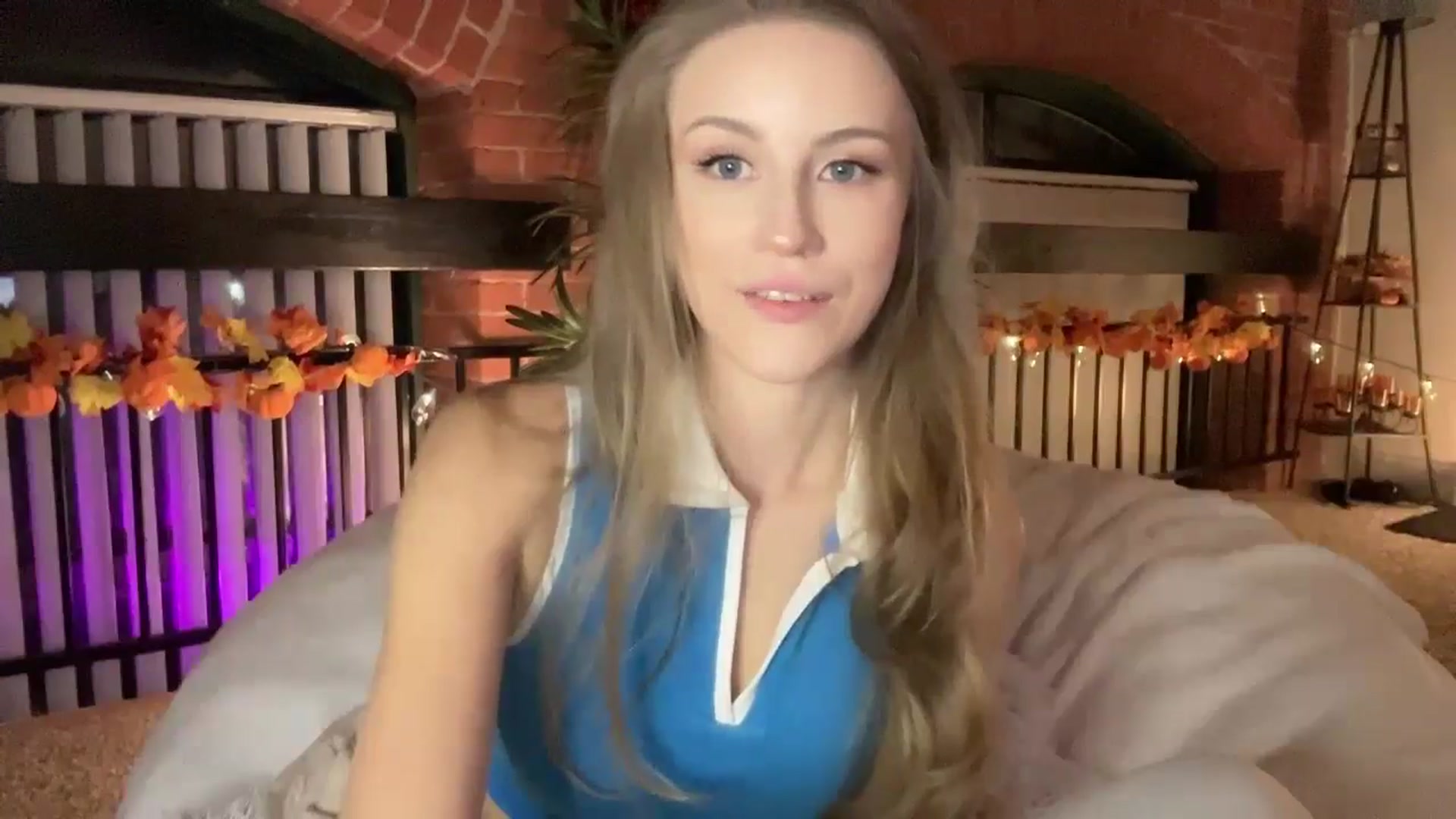Gallery image thumbnail from Luna_Moore1's myfreecams stream on, 11/28/2024, 22:52 image 6 of 20