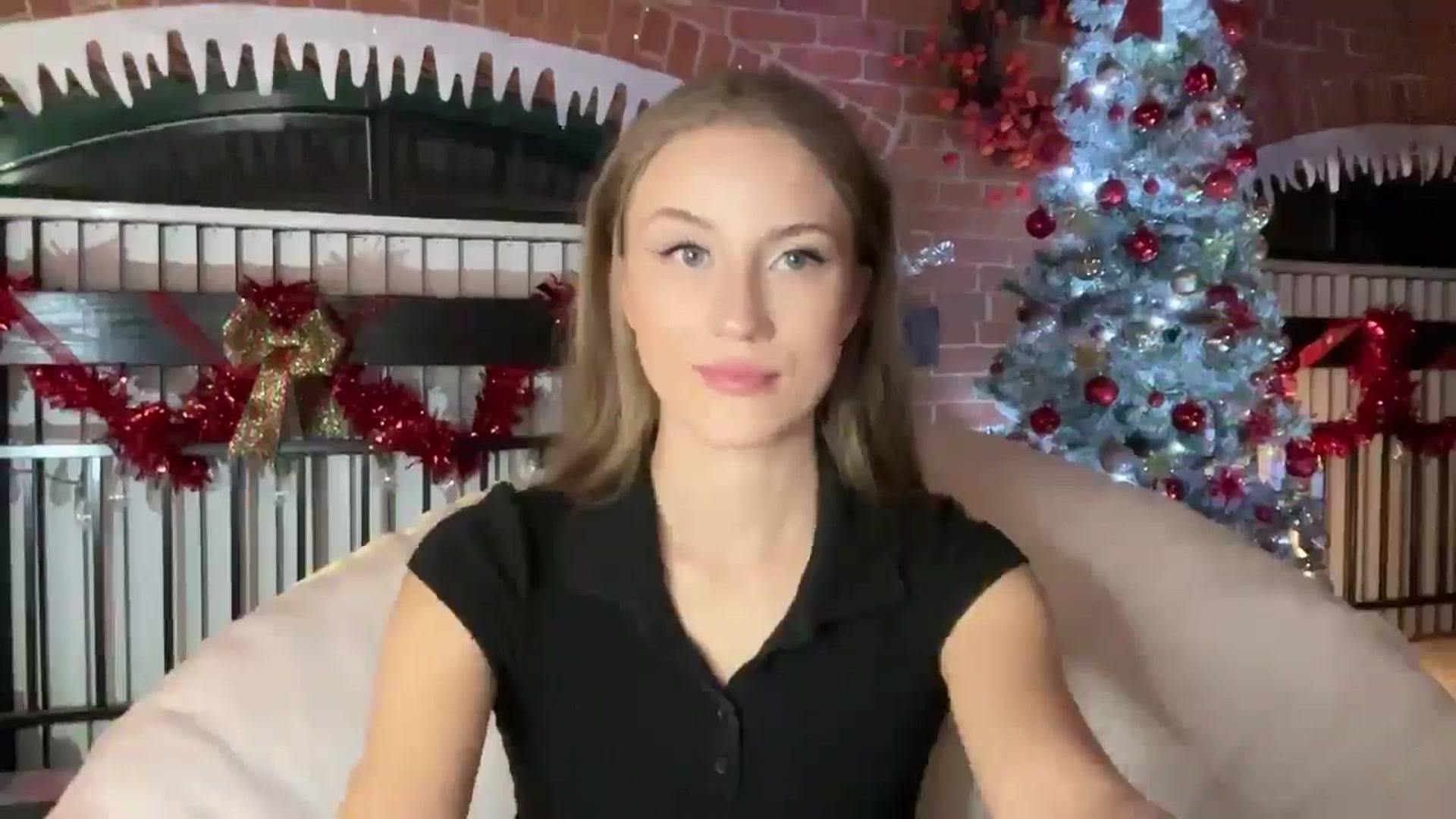 Gallery image thumbnail from Luna_Moore1's myfreecams stream on, 01/10/2025, 22:54 image 10 of 20