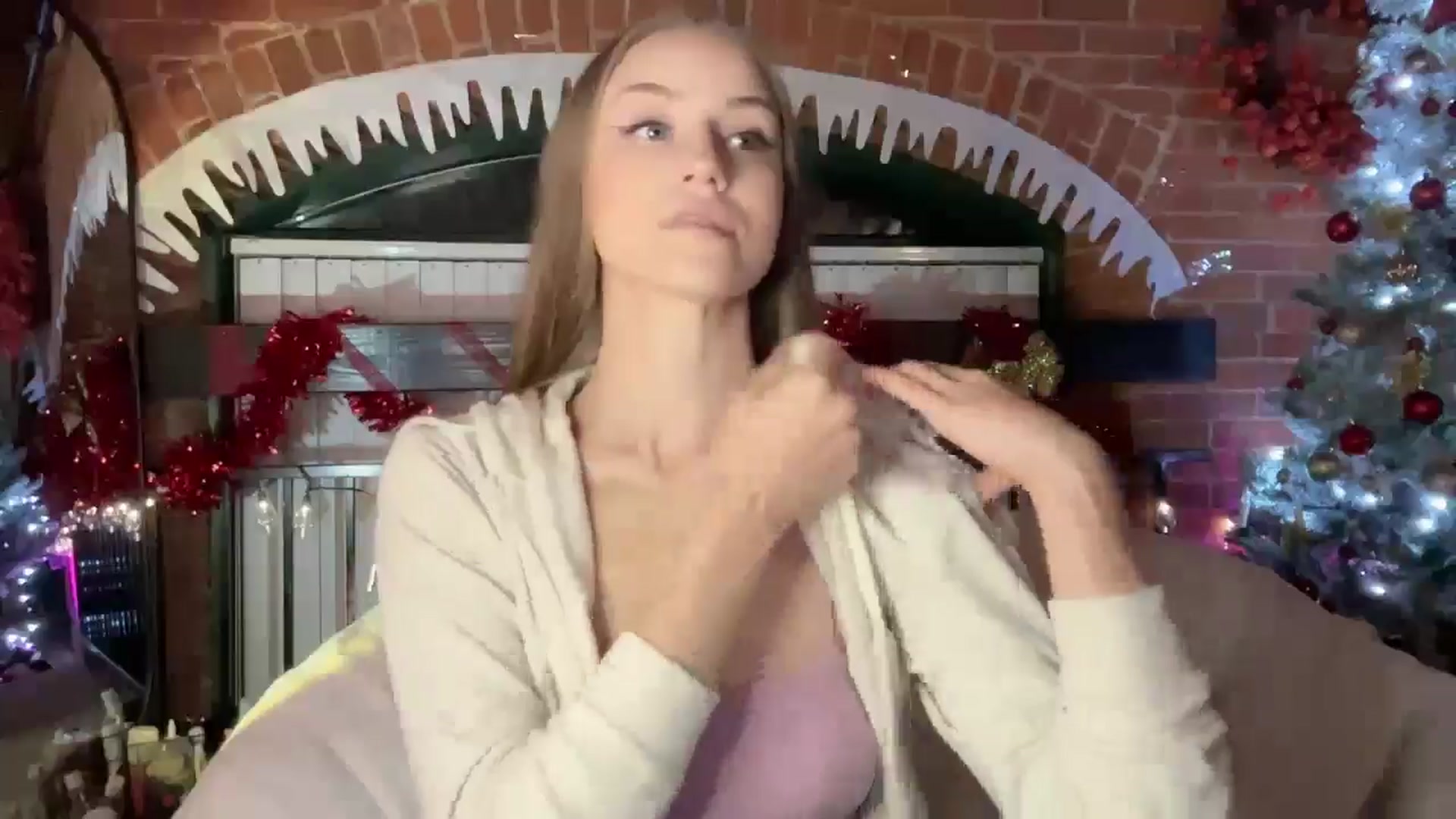 Gallery image thumbnail from Luna_Moore1's myfreecams stream on, 01/21/2025, 24:00 image 14 of 20