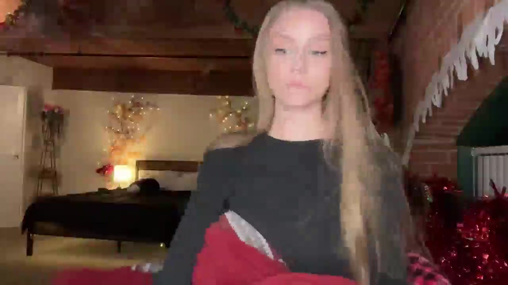 Gallery image thumbnail from Luna_Moore1's myfreecams stream on, 11/22/2025, 24:41 image 14 of 20