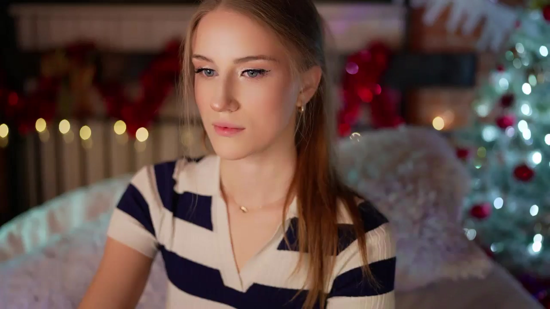 Gallery image thumbnail from Luna_Moore1's myfreecams stream on, 01/26/2026, 02:26 image 7 of 20