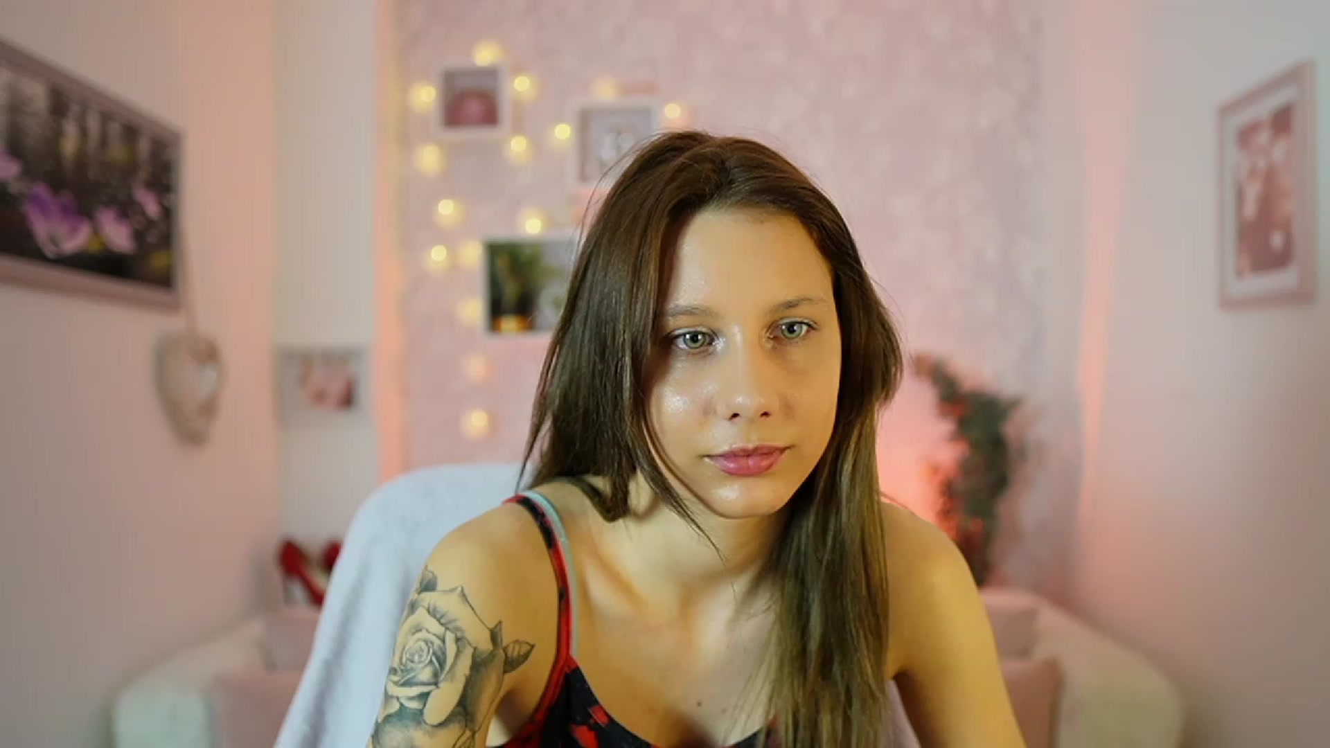 Gallery image thumbnail from Luna_Rival18's myfreecams stream on, 02/27/2024, 15:55 image 4 of 20