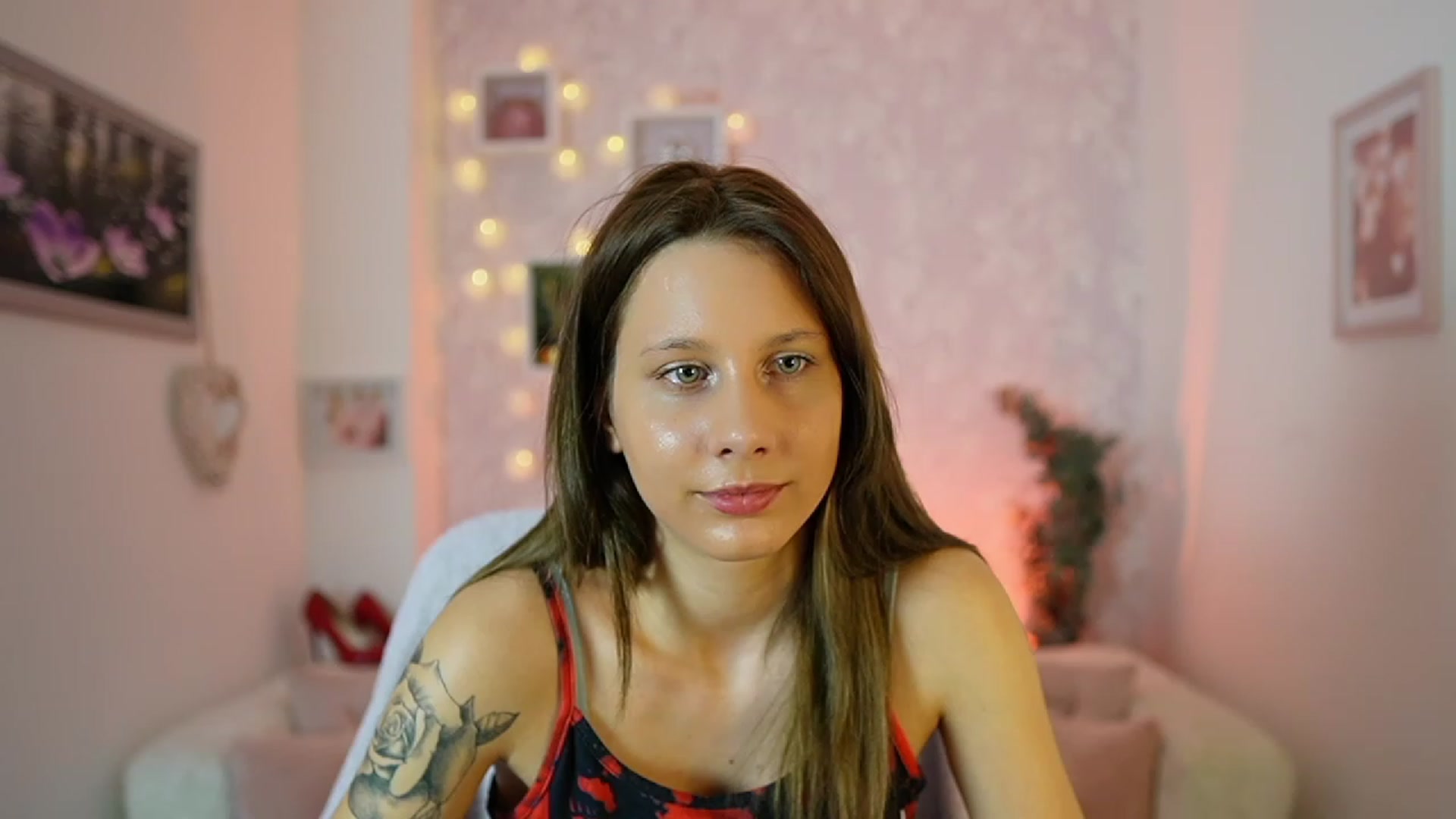 Gallery image thumbnail from Luna_Rival18's myfreecams stream on, 02/27/2024, 15:55 image 12 of 20