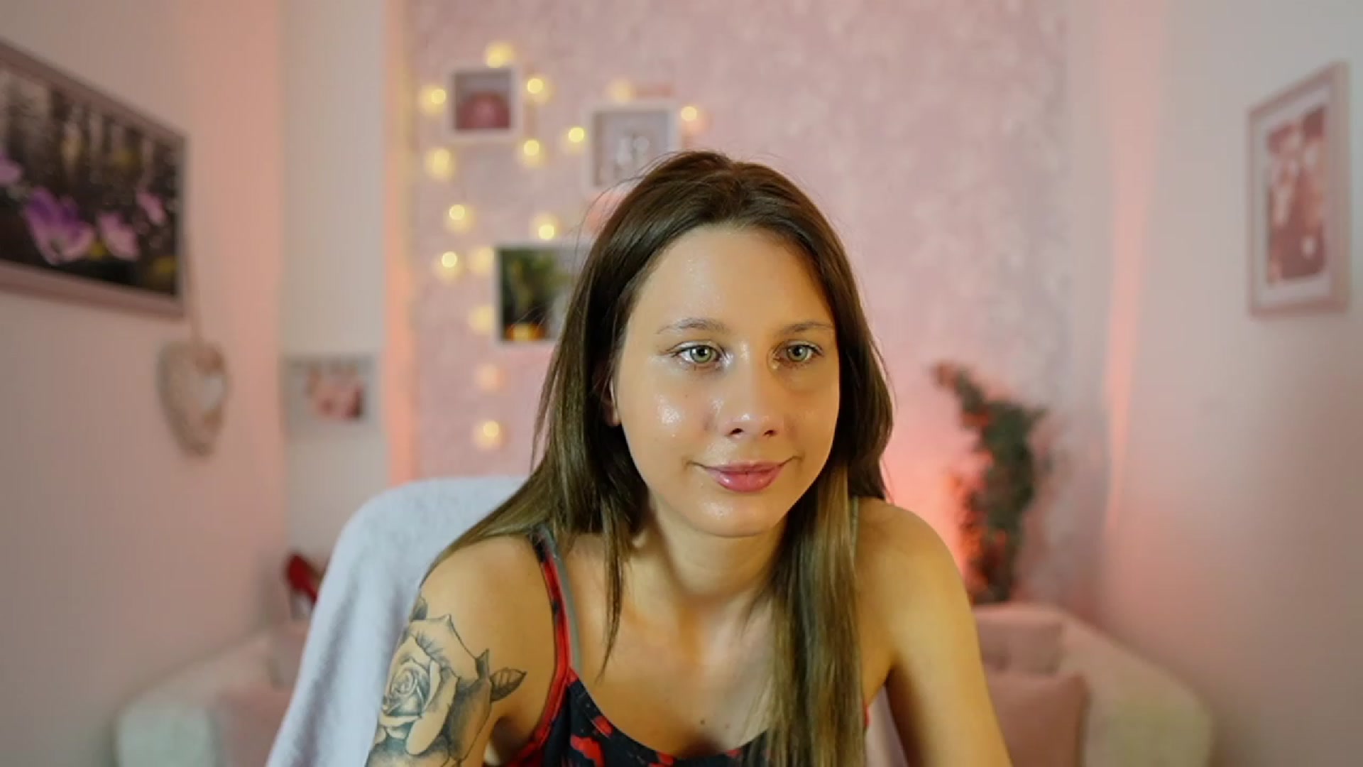 Gallery image thumbnail from Luna_Rival18's myfreecams stream on, 02/27/2024, 15:55 image 11 of 20