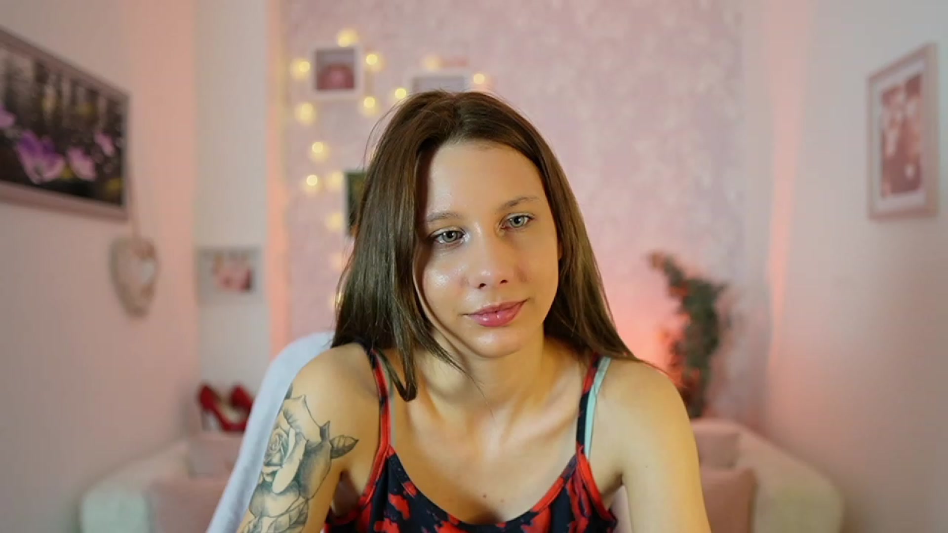 Gallery image thumbnail from Luna_Rival18's myfreecams stream on, 02/27/2024, 15:55 image 2 of 20