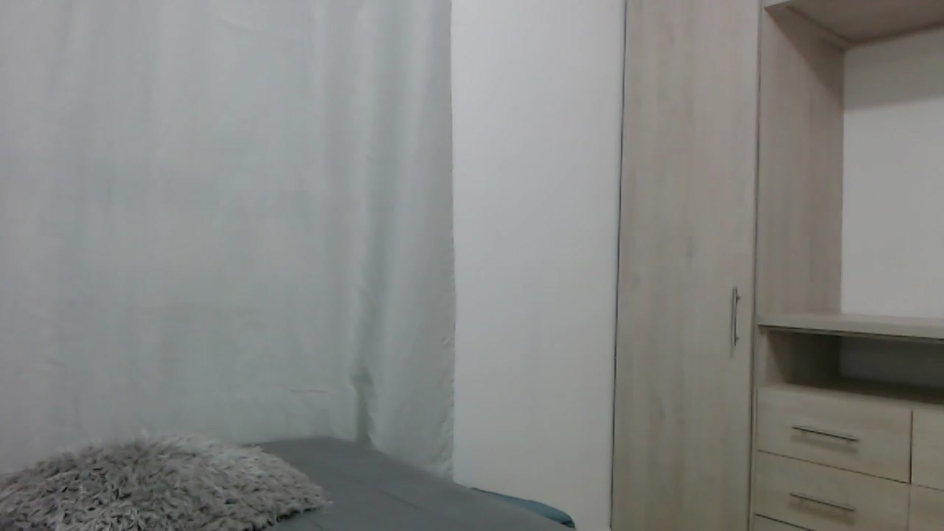 Gallery image thumbnail from Luna_Vargas's myfreecams stream on, 12/29/2022, 02:24 image 19 of 20