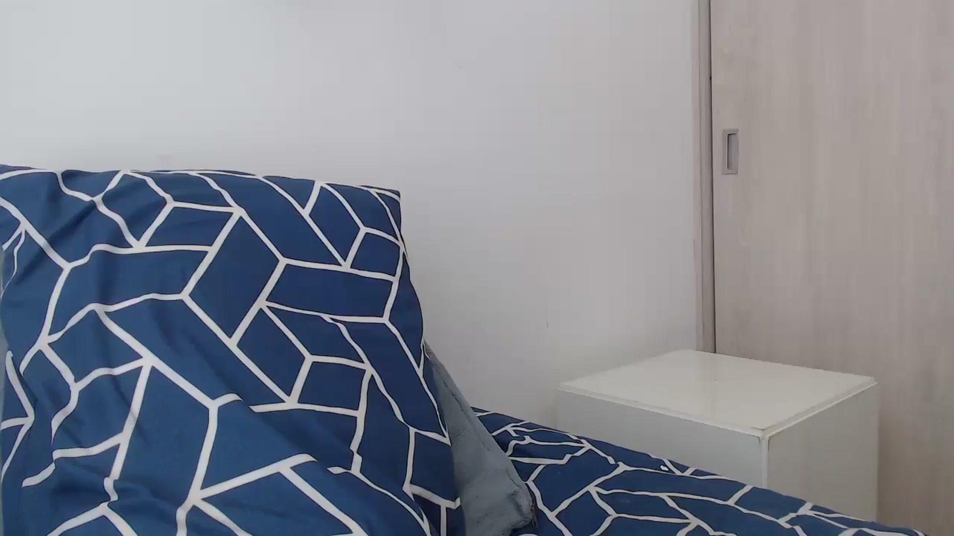 Gallery image thumbnail from Luna_Vargas's myfreecams stream on, 03/08/2025, 17:23 image 8 of 20