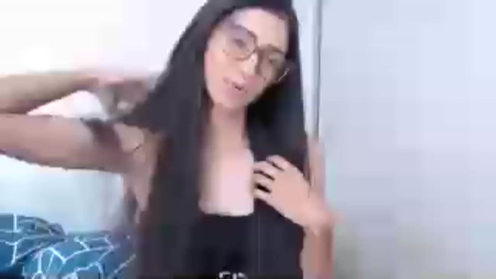 Gallery image thumbnail from Luna_Vargas's myfreecams stream on, 05/28/2025, 15:49 image 18 of 20