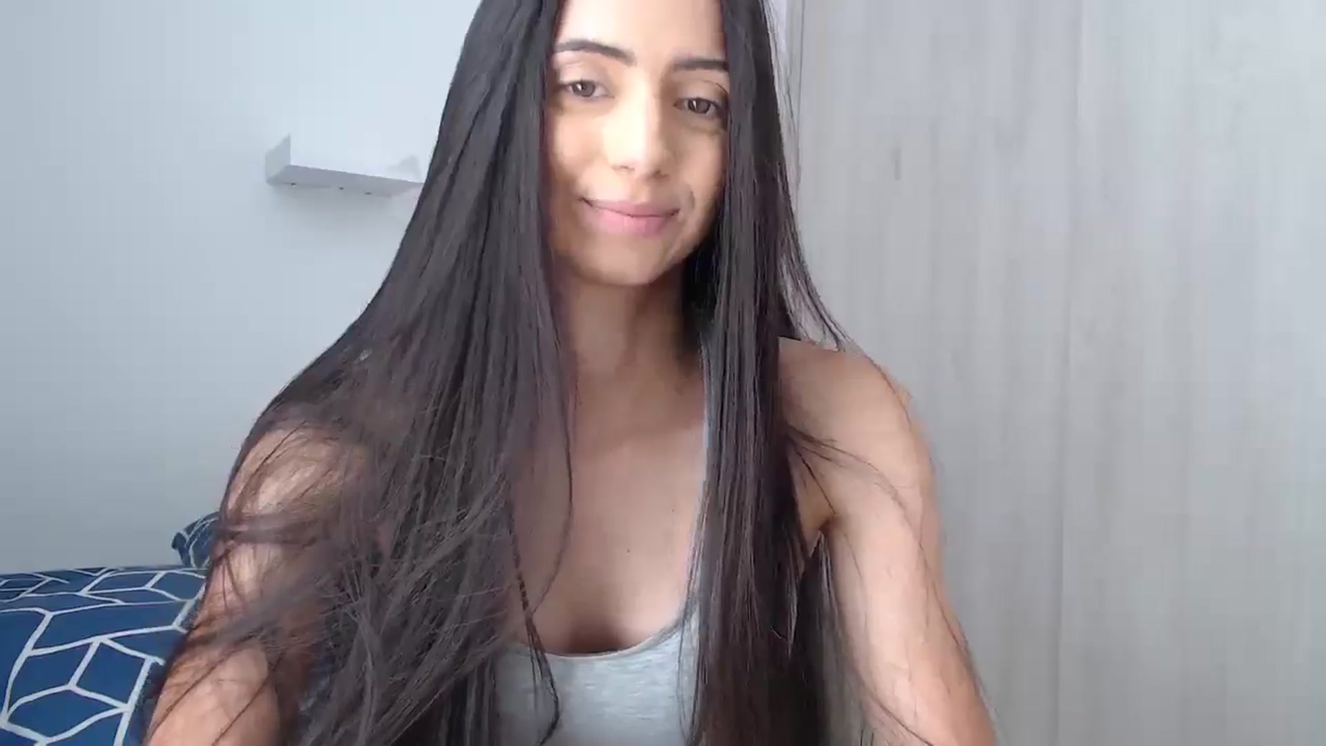Gallery image thumbnail from Luna_Vargas's myfreecams stream on, 05/31/2025, 18:05 image 13 of 20