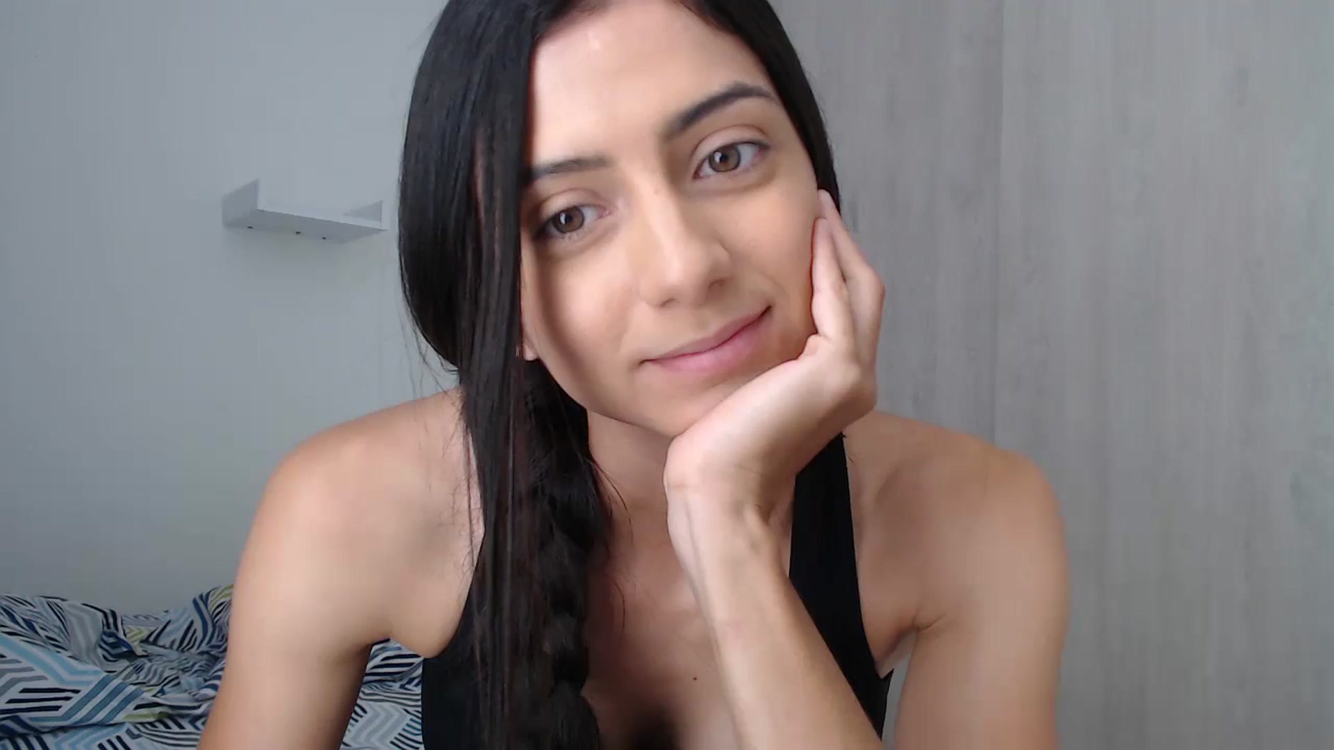 Gallery image thumbnail from Luna_Vargas's myfreecams stream on, 06/09/2025, 19:30 image 16 of 20