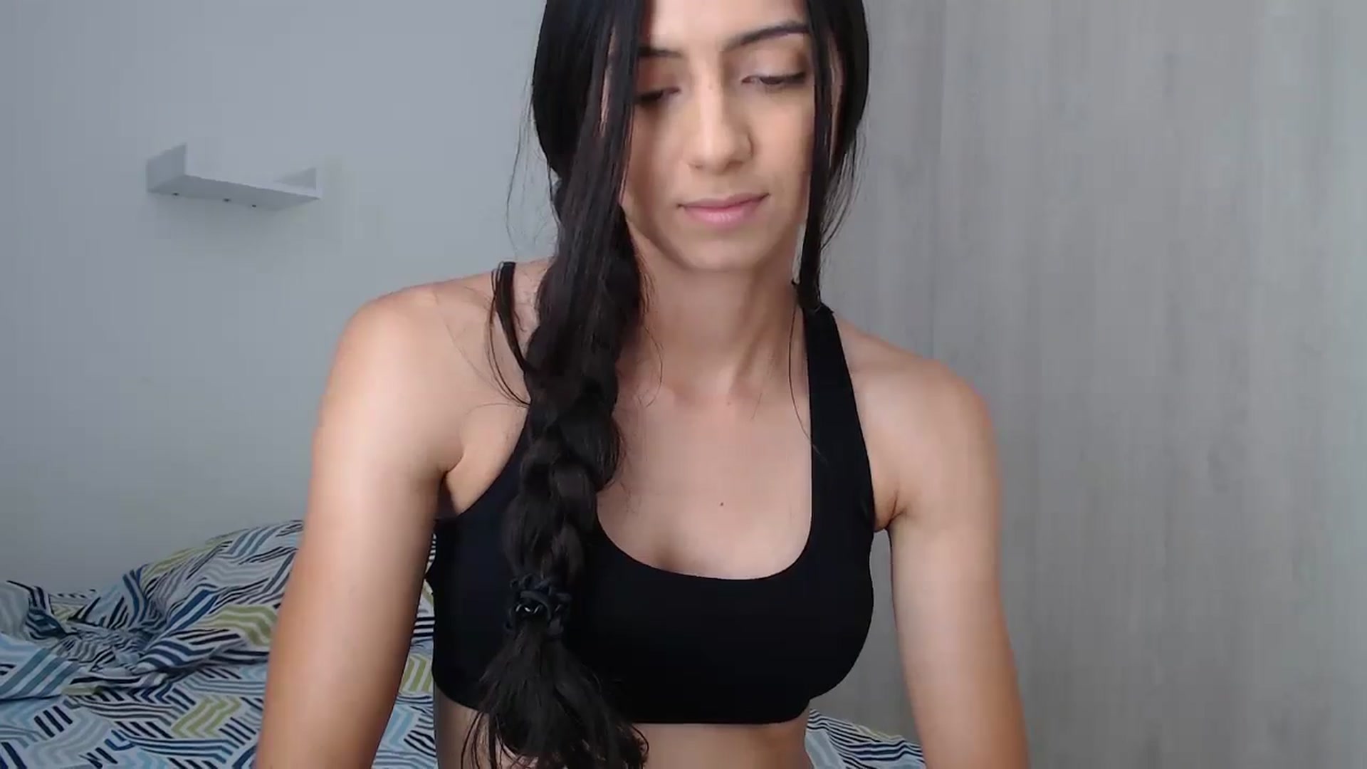 Gallery image thumbnail from Luna_Vargas's myfreecams stream on, 06/09/2025, 19:30 image 4 of 20