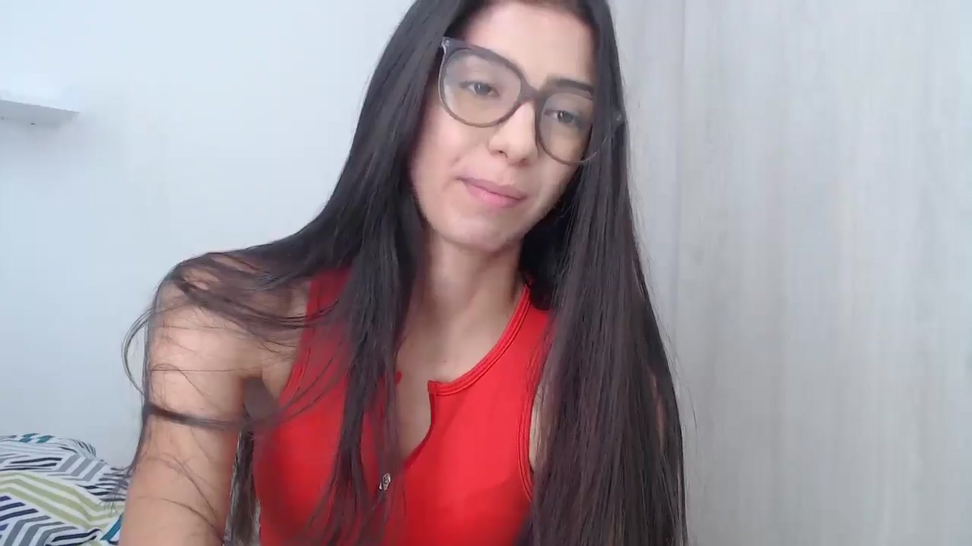 Gallery image thumbnail from Luna_Vargas's myfreecams stream on, 06/19/2025, 16:26 image 10 of 20