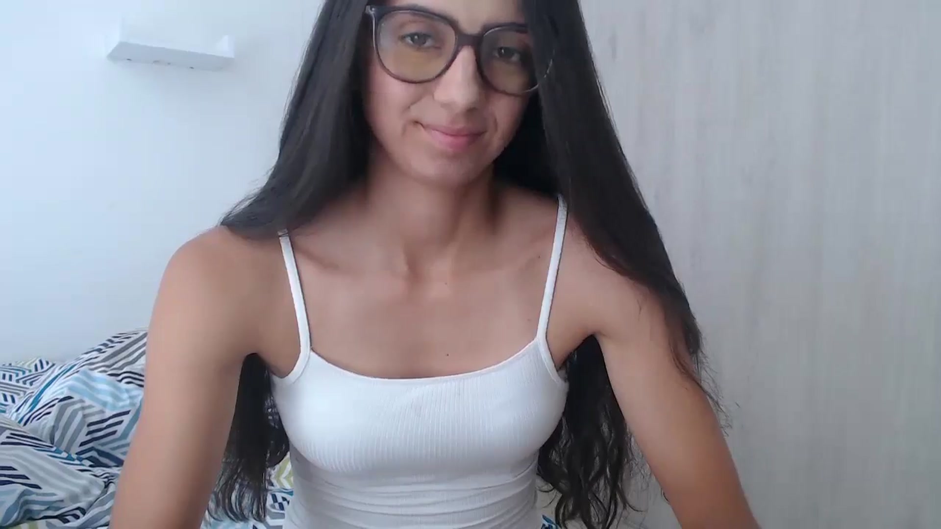 Gallery image thumbnail from Luna_Vargas's myfreecams stream on, 07/02/2025, 14:20 image 12 of 20