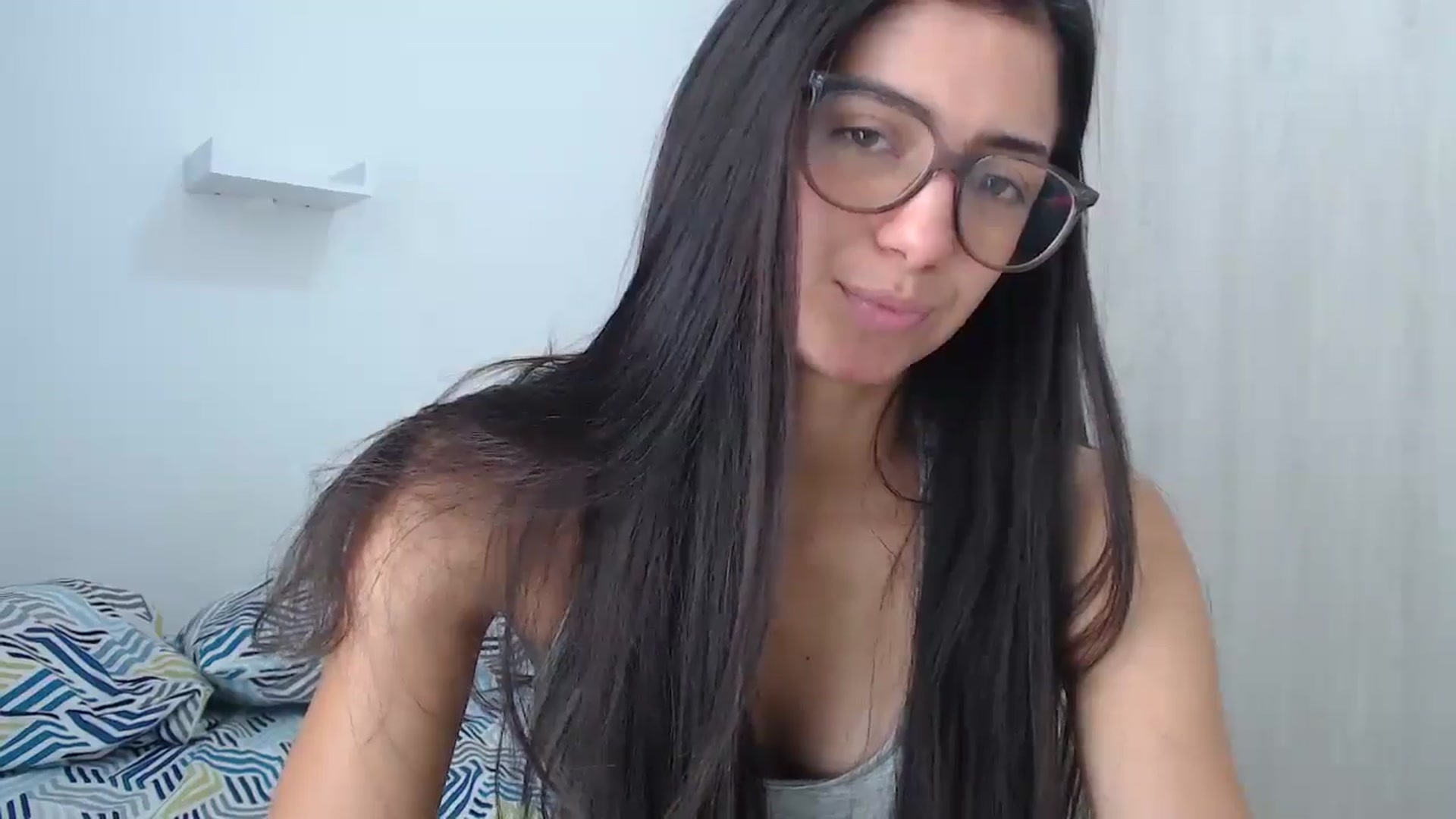 Gallery image thumbnail from Luna_Vargas's myfreecams stream on, 08/18/2025, 15:50 image 15 of 20