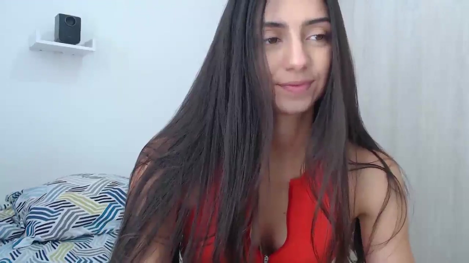 Gallery image thumbnail from Luna_Vargas's myfreecams stream on, 08/19/2025, 17:06 image 18 of 20