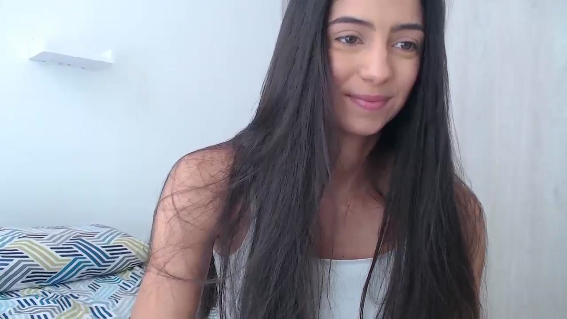 Gallery image thumbnail from Luna_Vargas's myfreecams stream on, 09/08/2025, 16:04 image 9 of 20