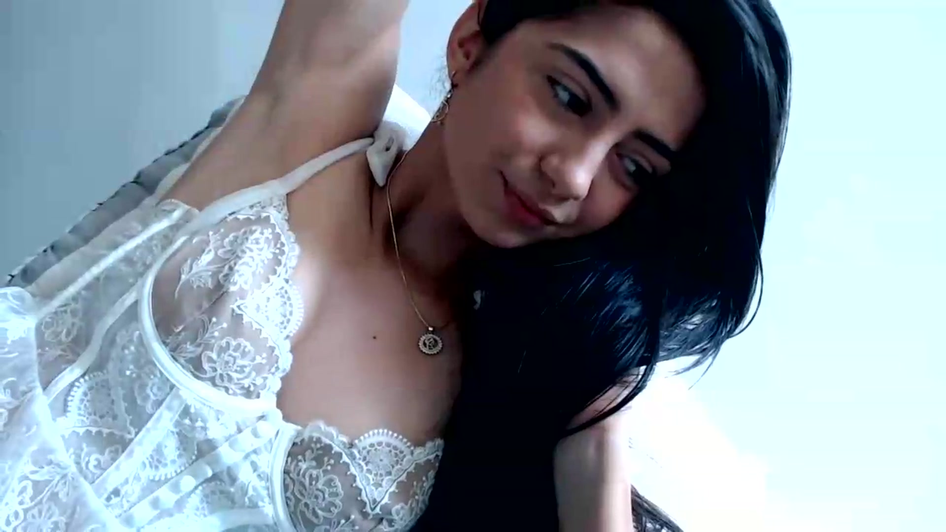 Gallery image thumbnail from Luna_Vargas's myfreecams stream on, 06/09/2026, 15:27 image 6 of 20