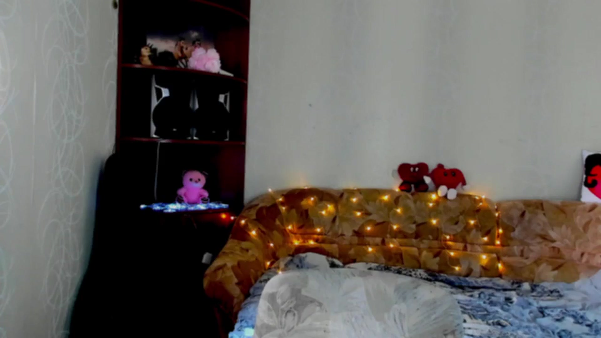 Gallery image thumbnail from Luna_evan's myfreecams stream on, 06/02/2025, 12:11 image 10 of 20