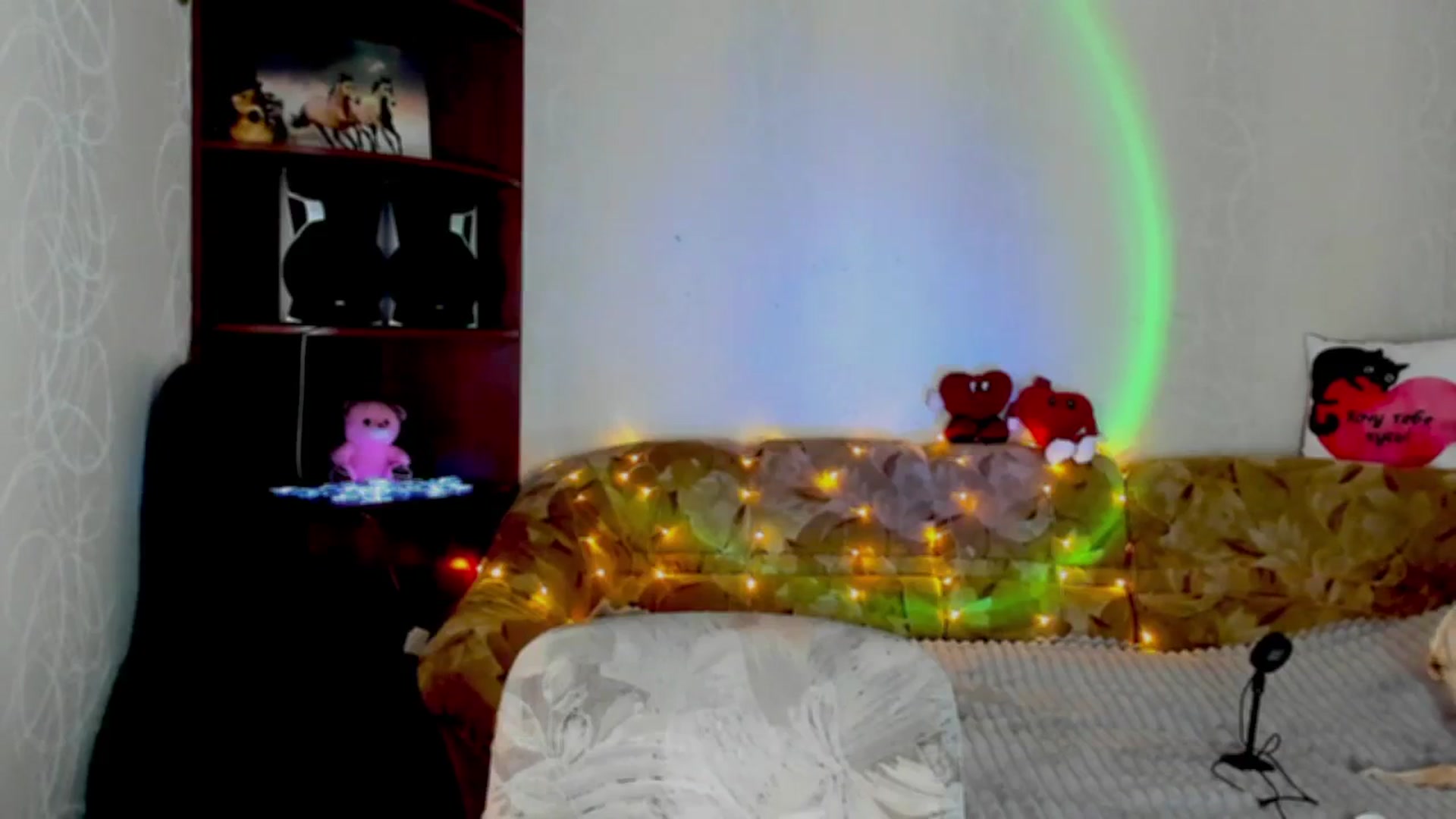 Gallery image thumbnail from Luna_evan's myfreecams stream on, 06/13/2025, 10:50 image 5 of 20