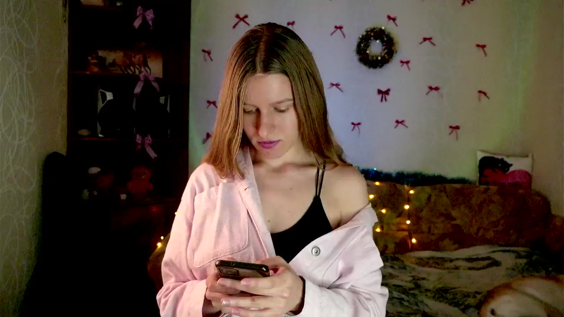 Gallery image thumbnail from Luna_evan's myfreecams stream on, 01/26/2026, 11:19 image 1 of 20