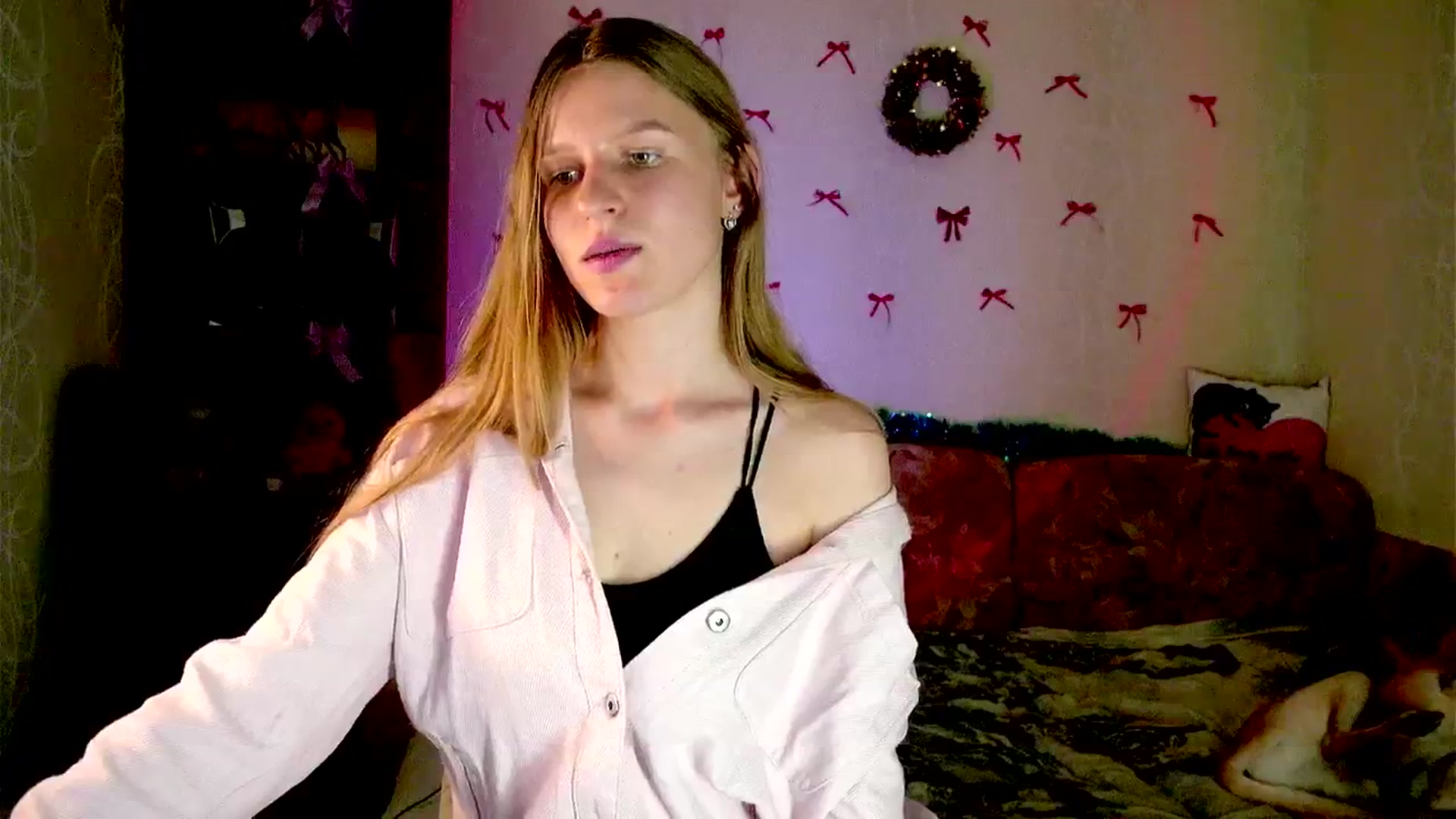 Gallery image thumbnail from Luna_evan's myfreecams stream on, 01/26/2026, 15:44 image 14 of 20