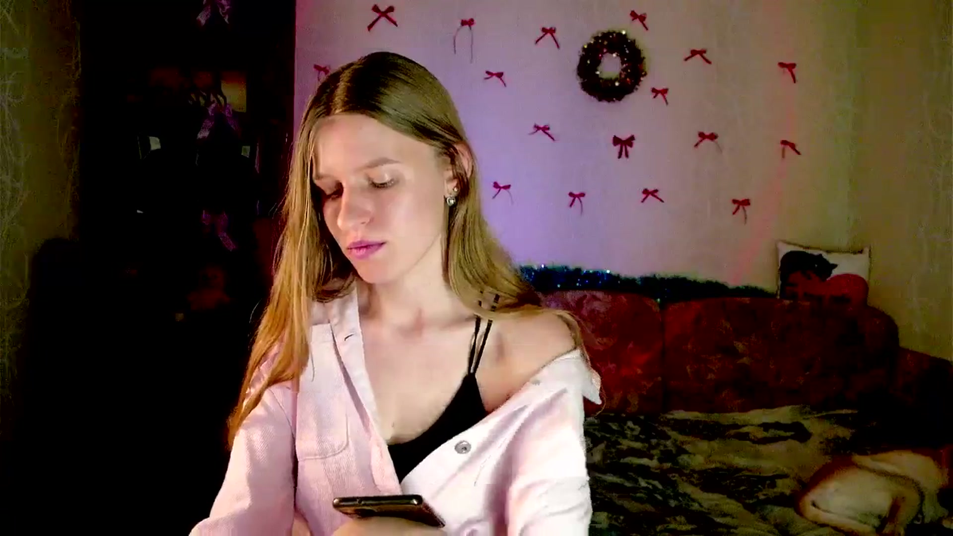 Gallery image thumbnail from Luna_evan's myfreecams stream on, 01/26/2026, 15:44 image 15 of 20