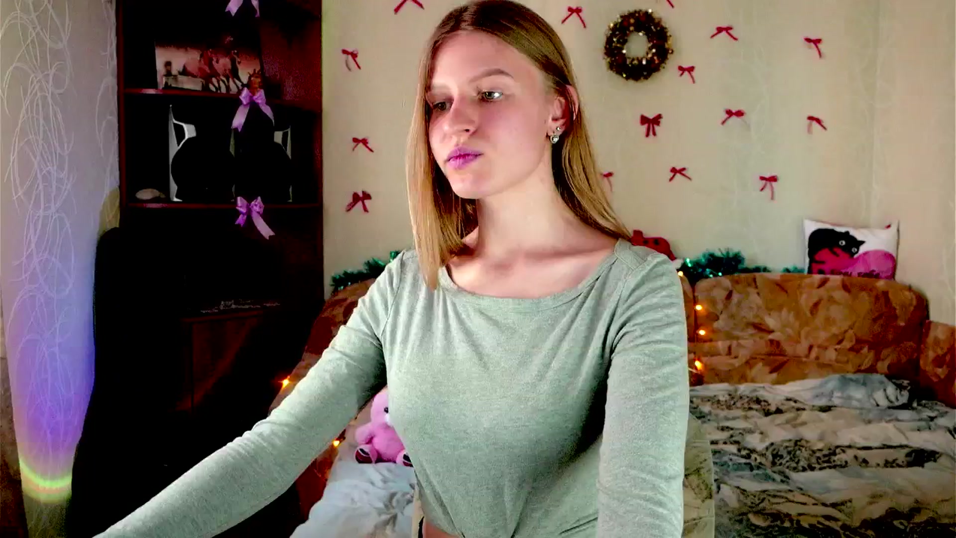 Gallery image thumbnail from Luna_evan's myfreecams stream on, 02/02/2026, 11:35 image 1 of 20