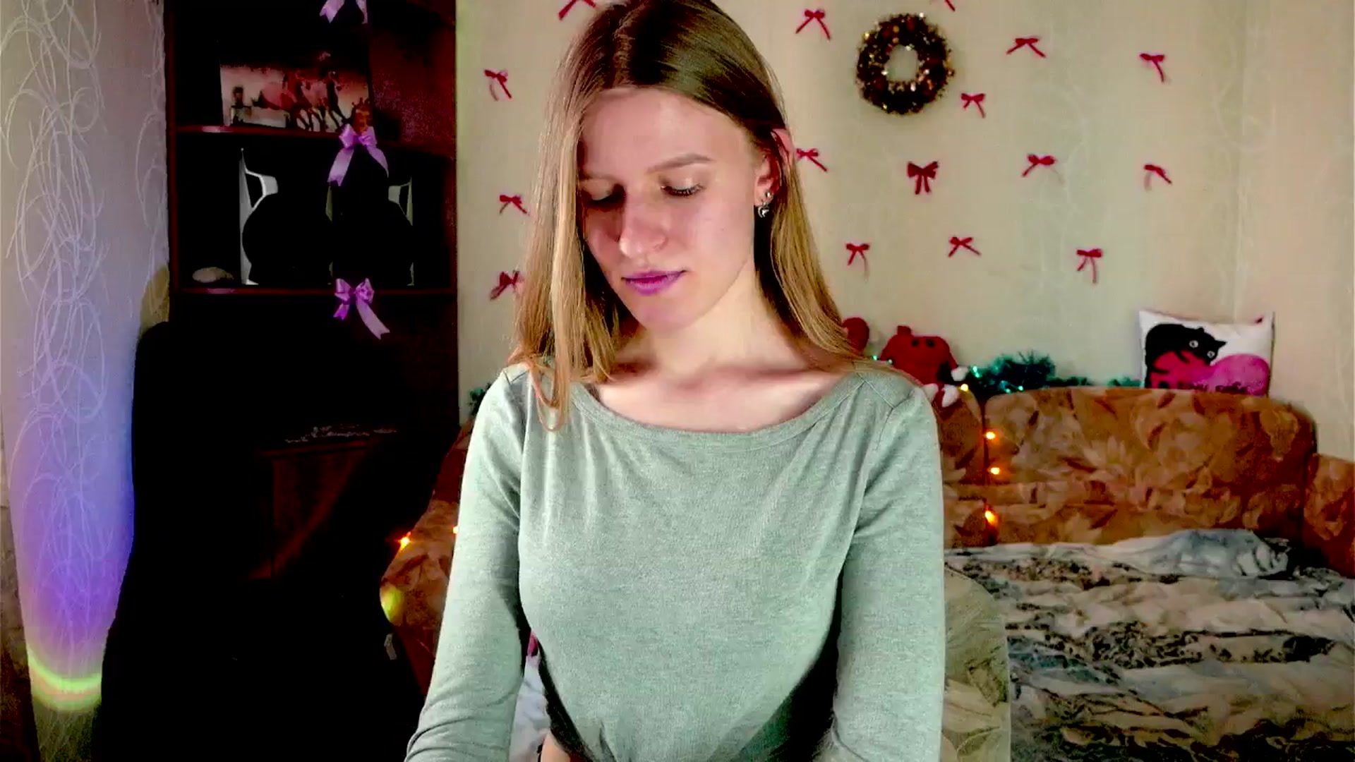 Gallery image thumbnail from Luna_evan's myfreecams stream on, 02/02/2026, 11:35 image 3 of 20