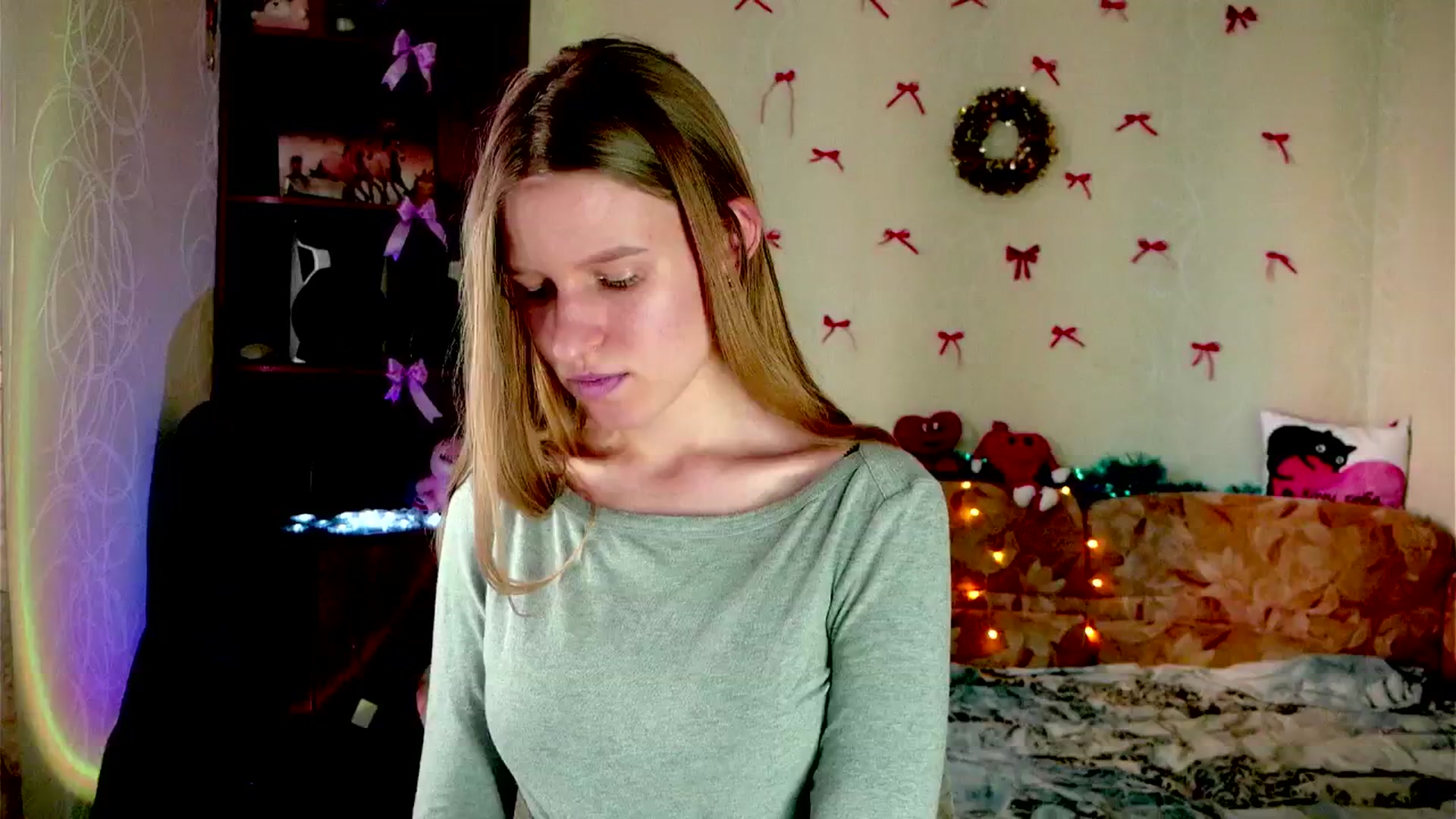 Gallery image thumbnail from Luna_evan's myfreecams stream on, 02/02/2026, 12:56 image 8 of 20