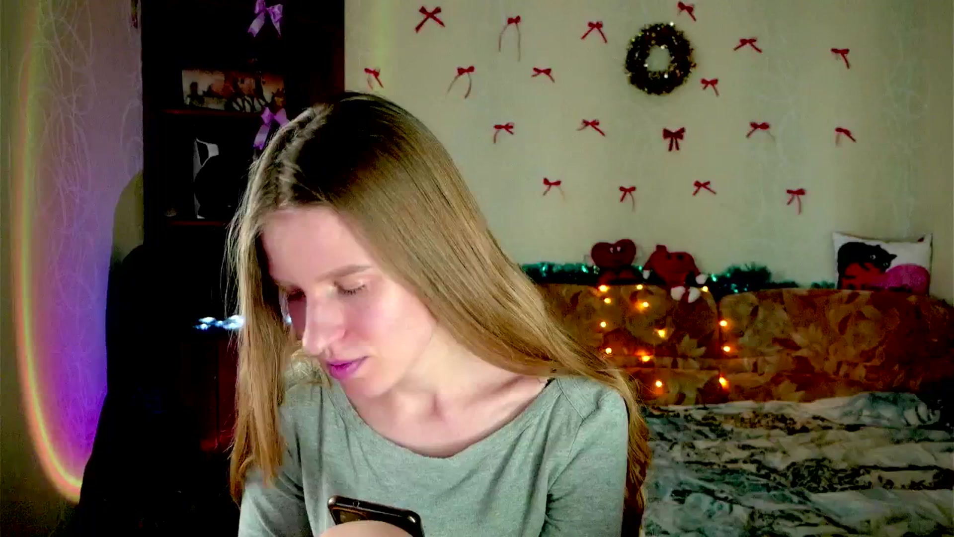 Gallery image thumbnail from Luna_evan's myfreecams stream on, 02/02/2026, 14:31 image 7 of 20