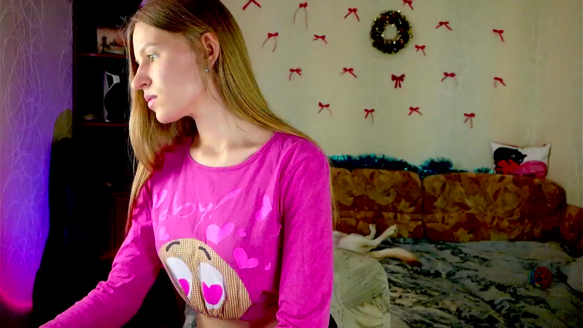 Gallery image thumbnail from Luna_evan's myfreecams stream on, 02/03/2026, 12:01 image 15 of 20