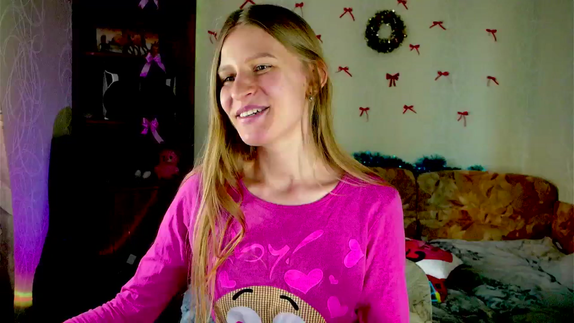 Gallery image thumbnail from Luna_evan's myfreecams stream on, 02/03/2026, 13:30 image 19 of 20