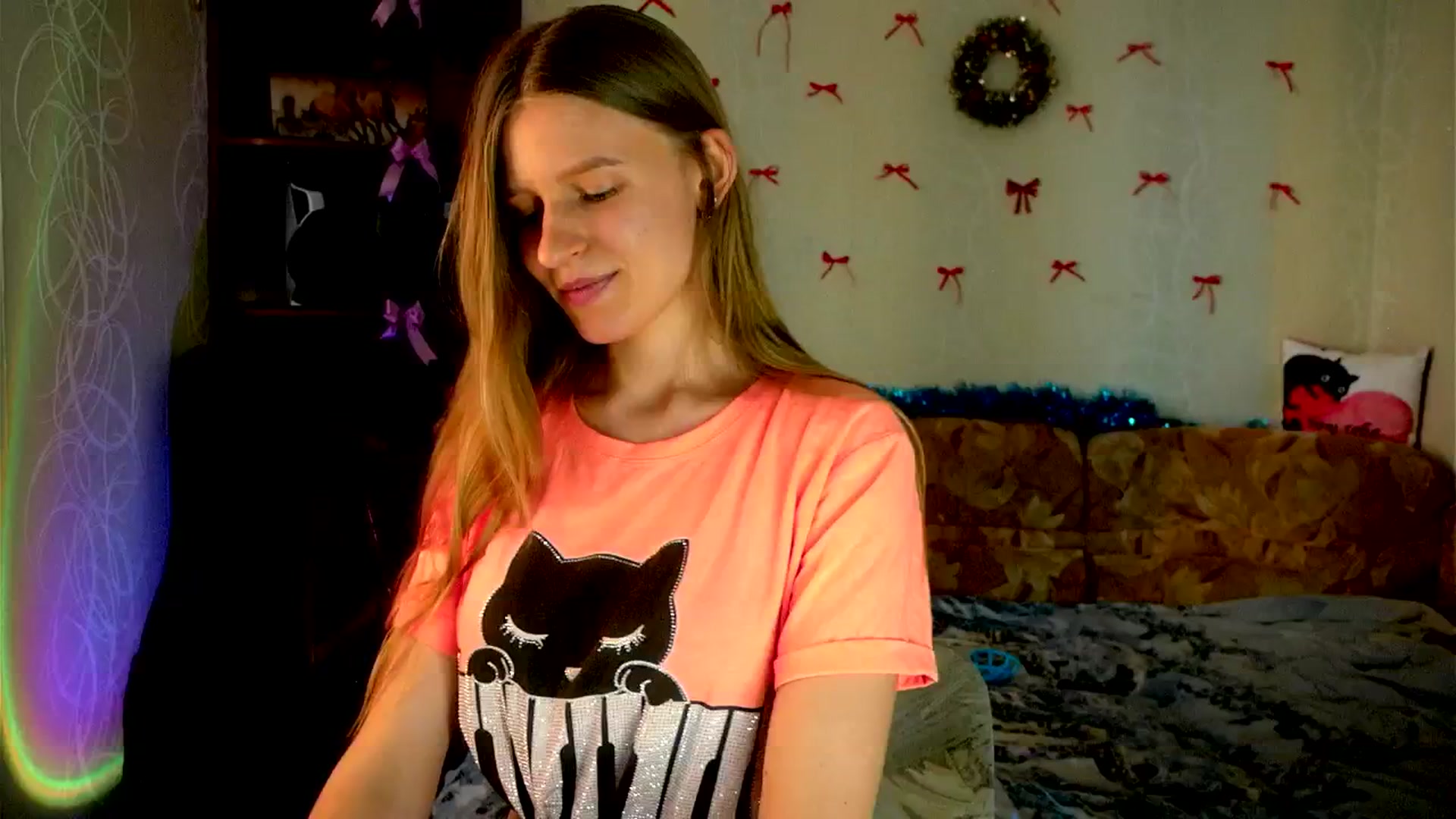 Gallery image thumbnail from Luna_evan's myfreecams stream on, 02/09/2026, 12:22 image 19 of 20