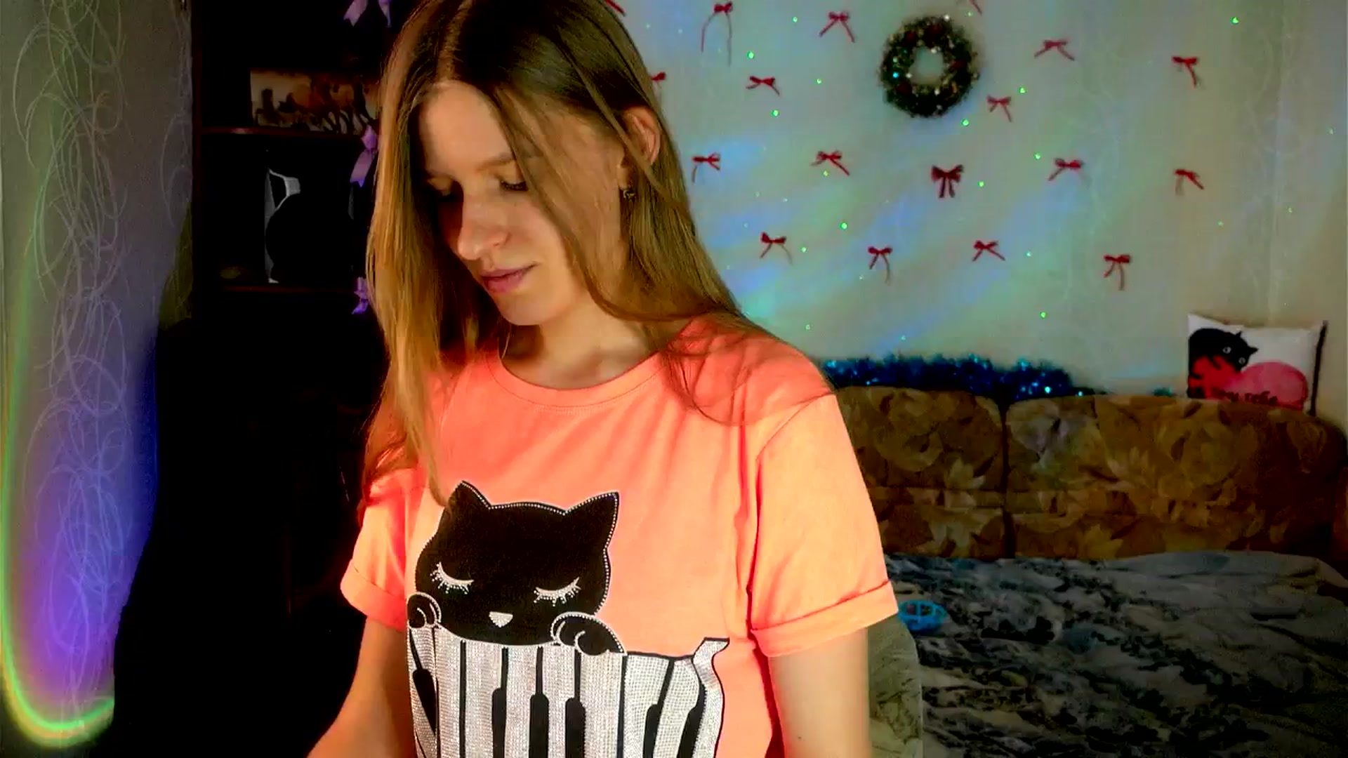 Gallery image thumbnail from Luna_evan's myfreecams stream on, 02/09/2026, 12:22 image 10 of 20
