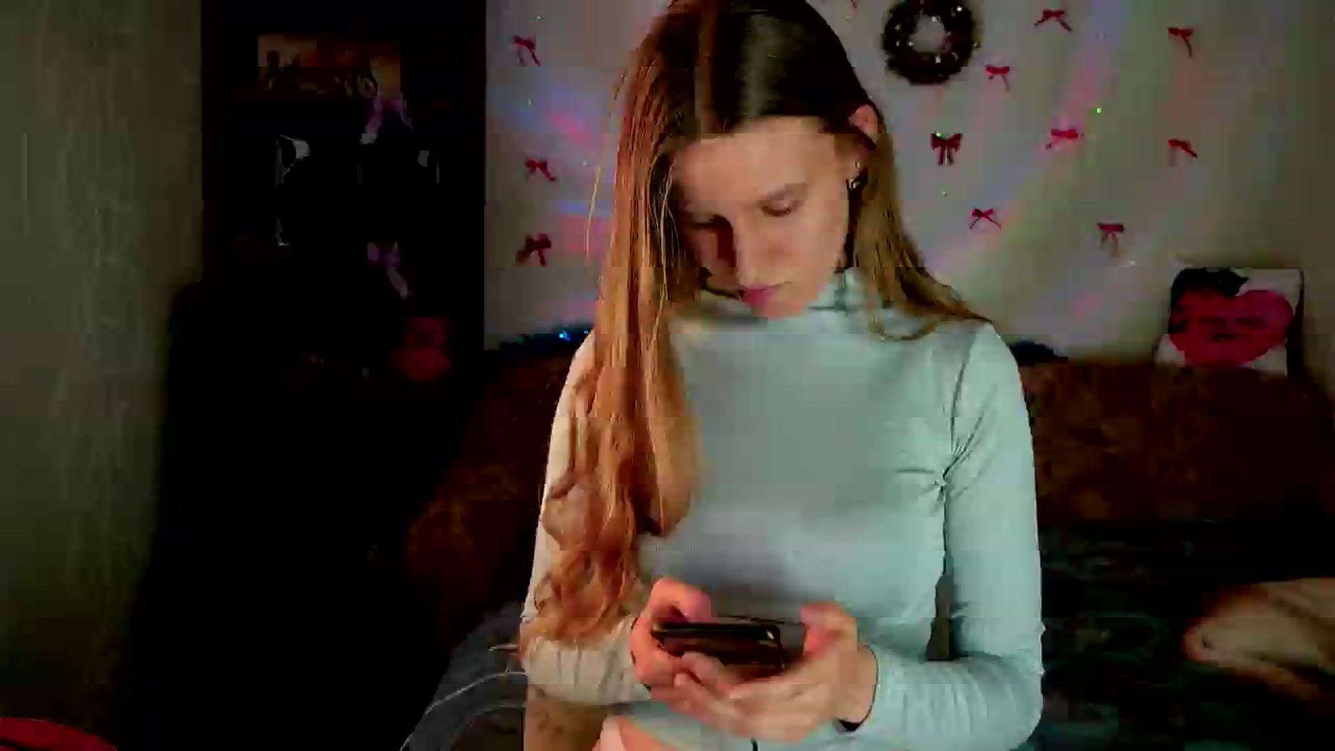 Gallery image thumbnail from Luna_evan's myfreecams stream on, 02/17/2026, 11:13 image 1 of 20