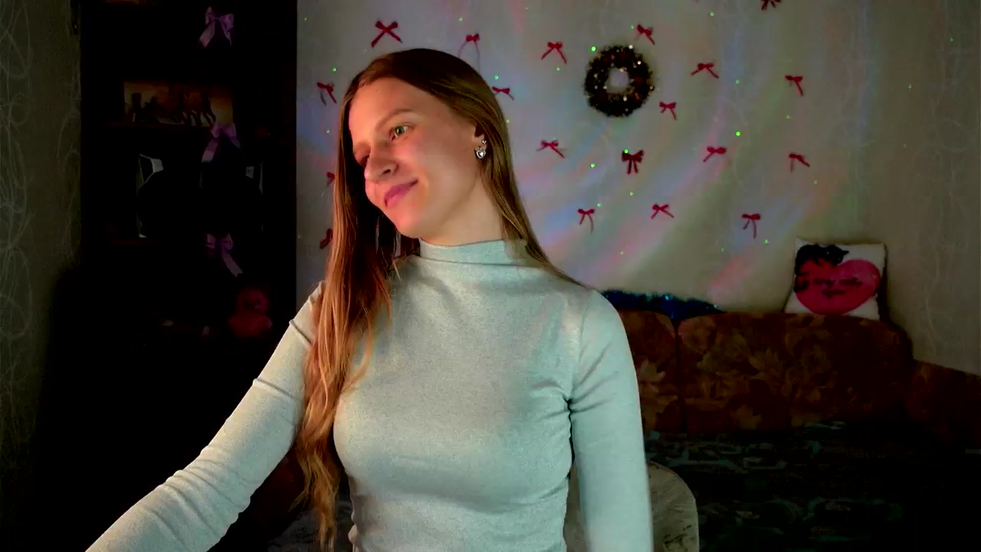 Gallery image thumbnail from Luna_evan's myfreecams stream on, 02/17/2026, 11:55 image 11 of 20