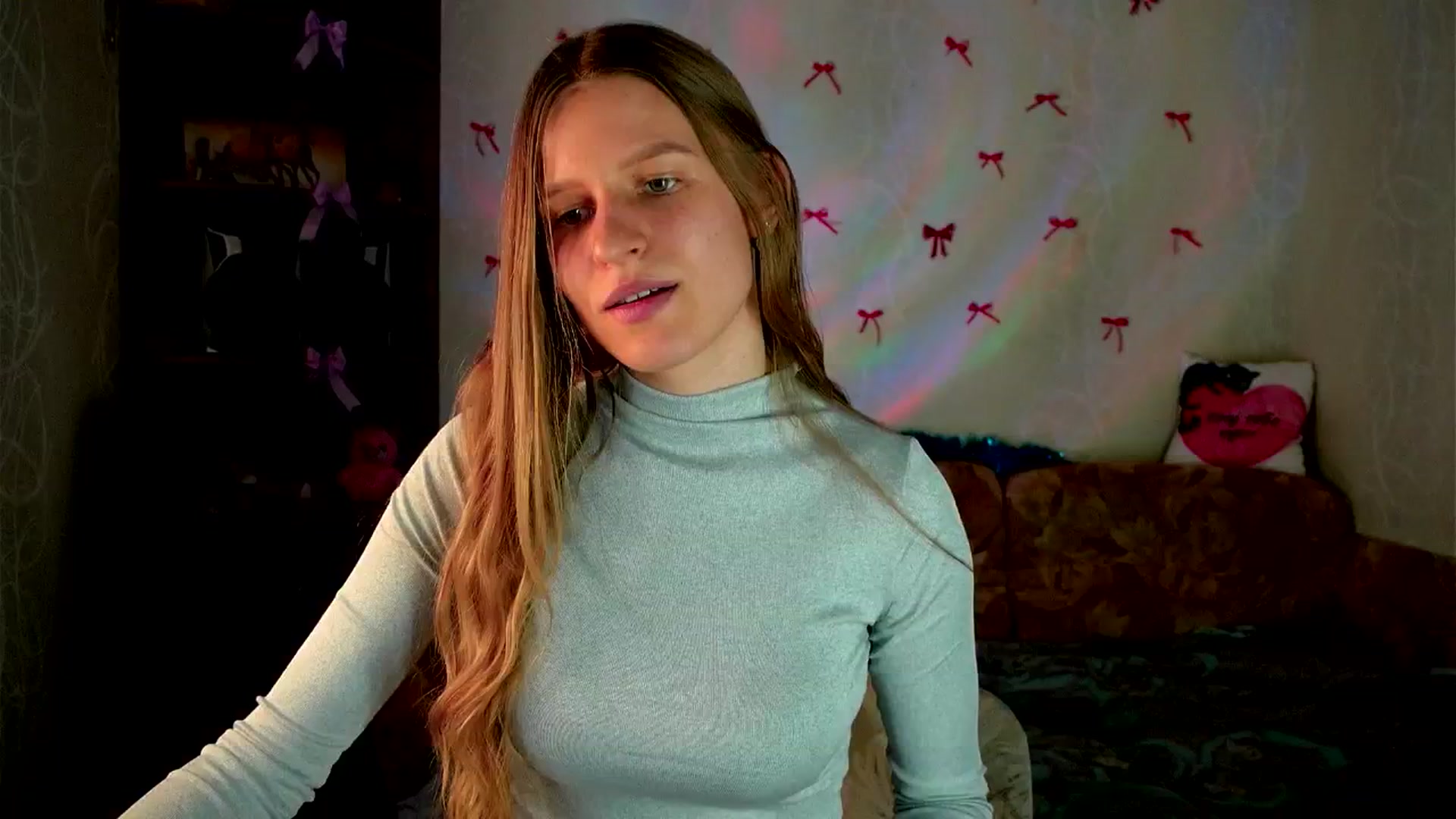 Gallery image thumbnail from Luna_evan's myfreecams stream on, 02/17/2026, 11:55 image 12 of 20