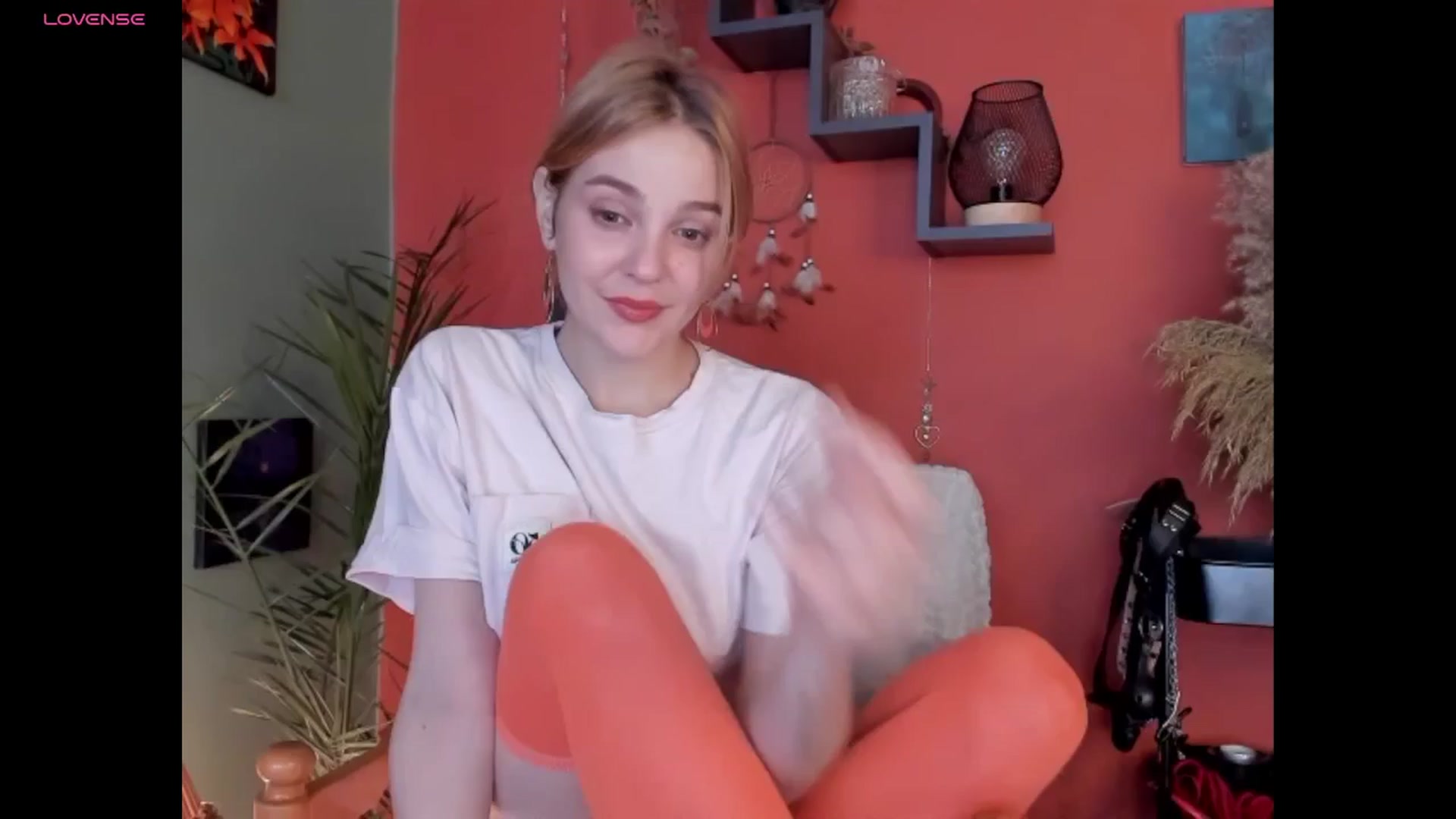 Gallery image thumbnail from Luna_maua's myfreecams stream on, 09/28/2025, 12:39 image 1 of 20