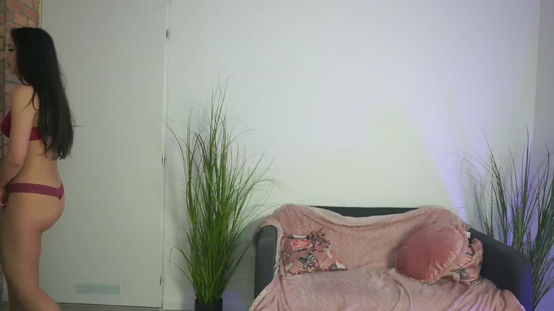 Gallery image thumbnail from Luna_silver18's myfreecams stream on, 03/11/2026, 17:28 image 10 of 20