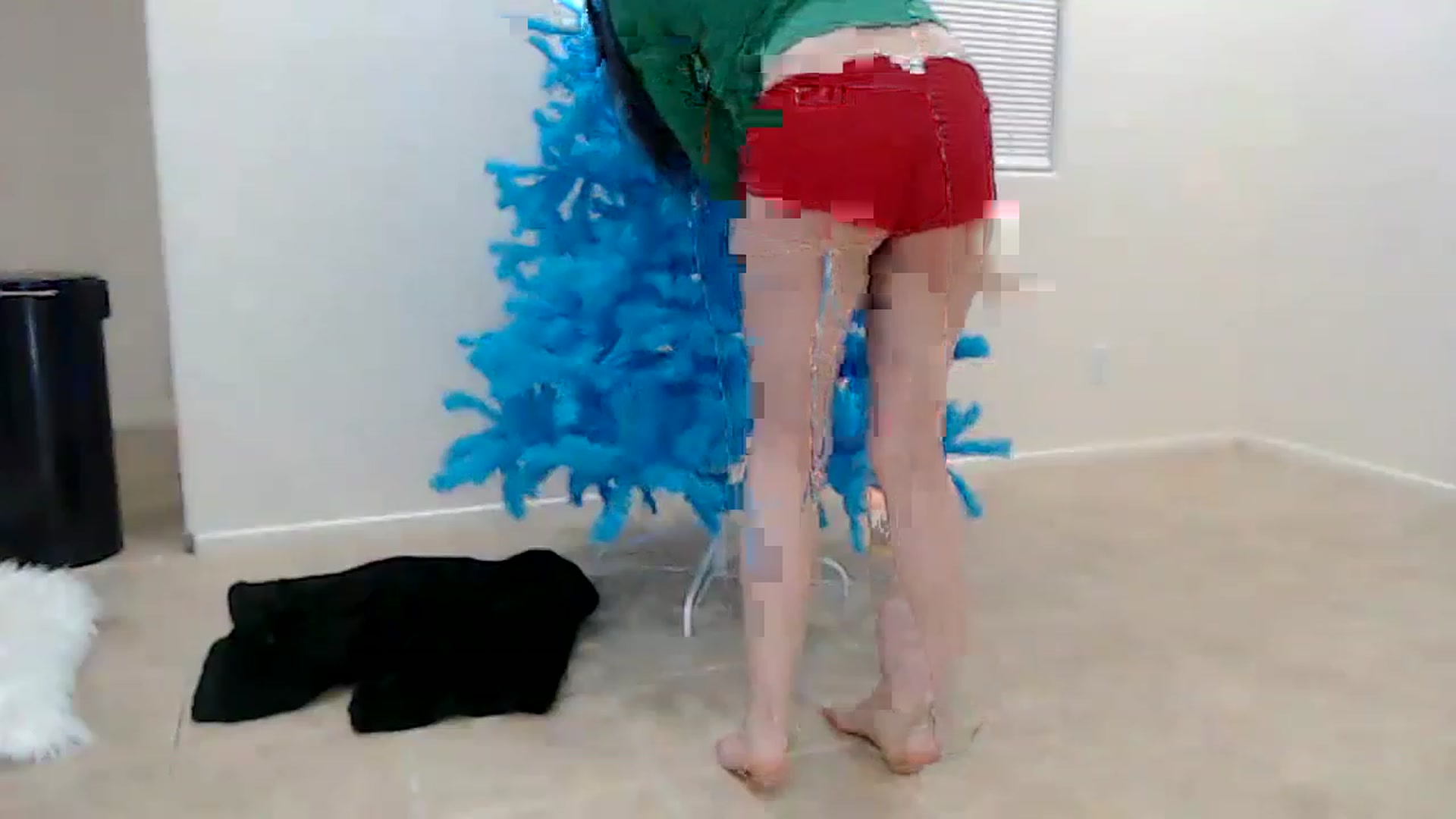 Gallery image thumbnail from Lunackitsuen's myfreecams stream on, 12/11/2022, 10:36 image 8 of 20