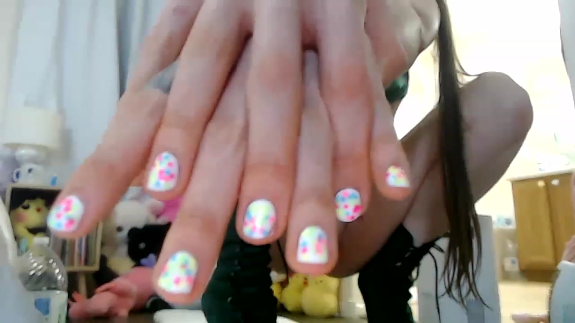 Gallery image thumbnail from Lunackitsuen's myfreecams stream on, 04/23/2023, 12:08 image 13 of 20