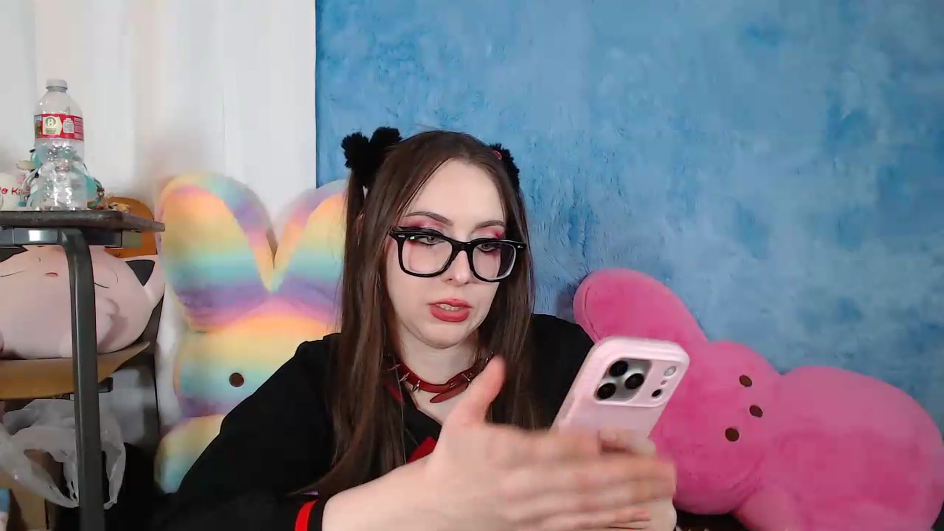 Gallery image thumbnail from Lunackitsuen's myfreecams stream on, 08/29/2026, 10:11 image 9 of 20