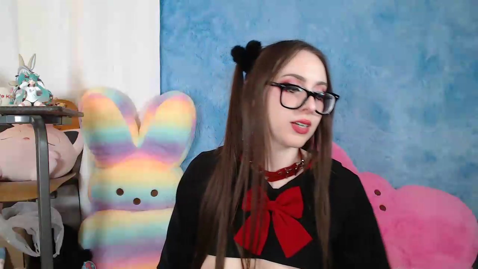Gallery image thumbnail from Lunackitsuen's myfreecams stream on, 08/29/2026, 10:11 image 16 of 20