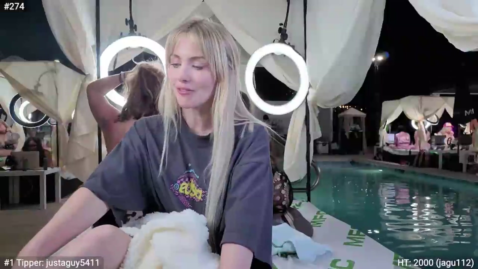 Gallery image thumbnail from Lunafayexo's myfreecams stream on, 05/20/2026, 05:04 image 13 of 20