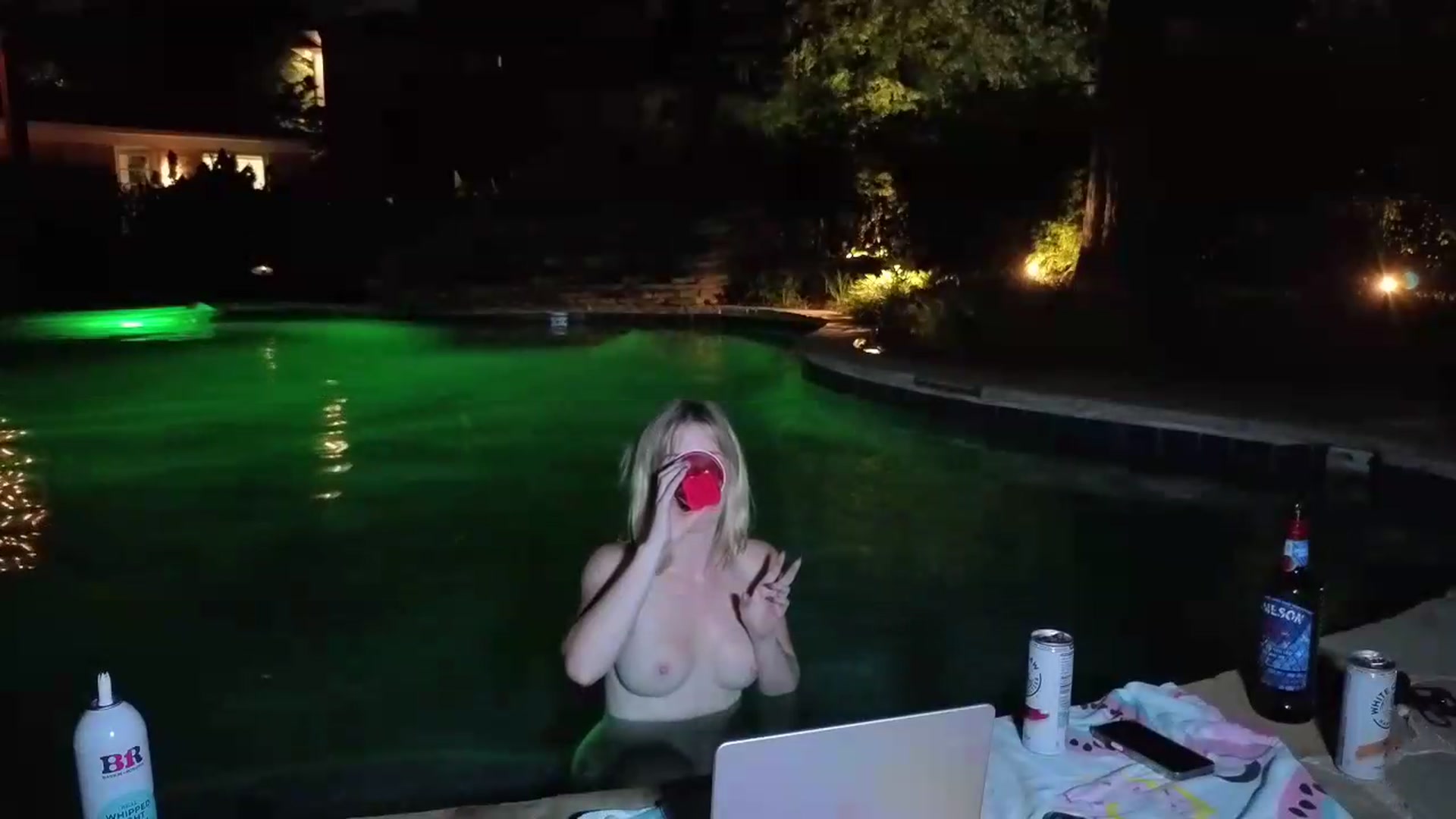 Gallery image thumbnail from Lunafayexo's myfreecams stream on, 06/29/2026, 05:00 image 20 of 20