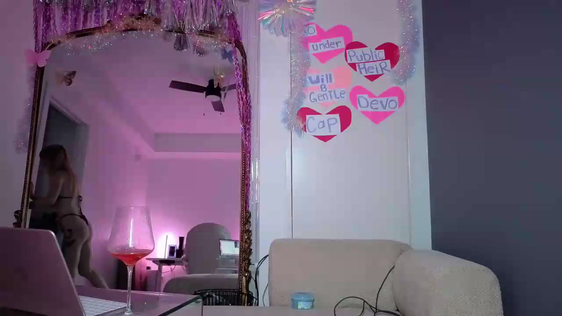 Gallery image thumbnail from Lunafayexo's myfreecams stream on, 07/07/2026, 02:28 image 15 of 20