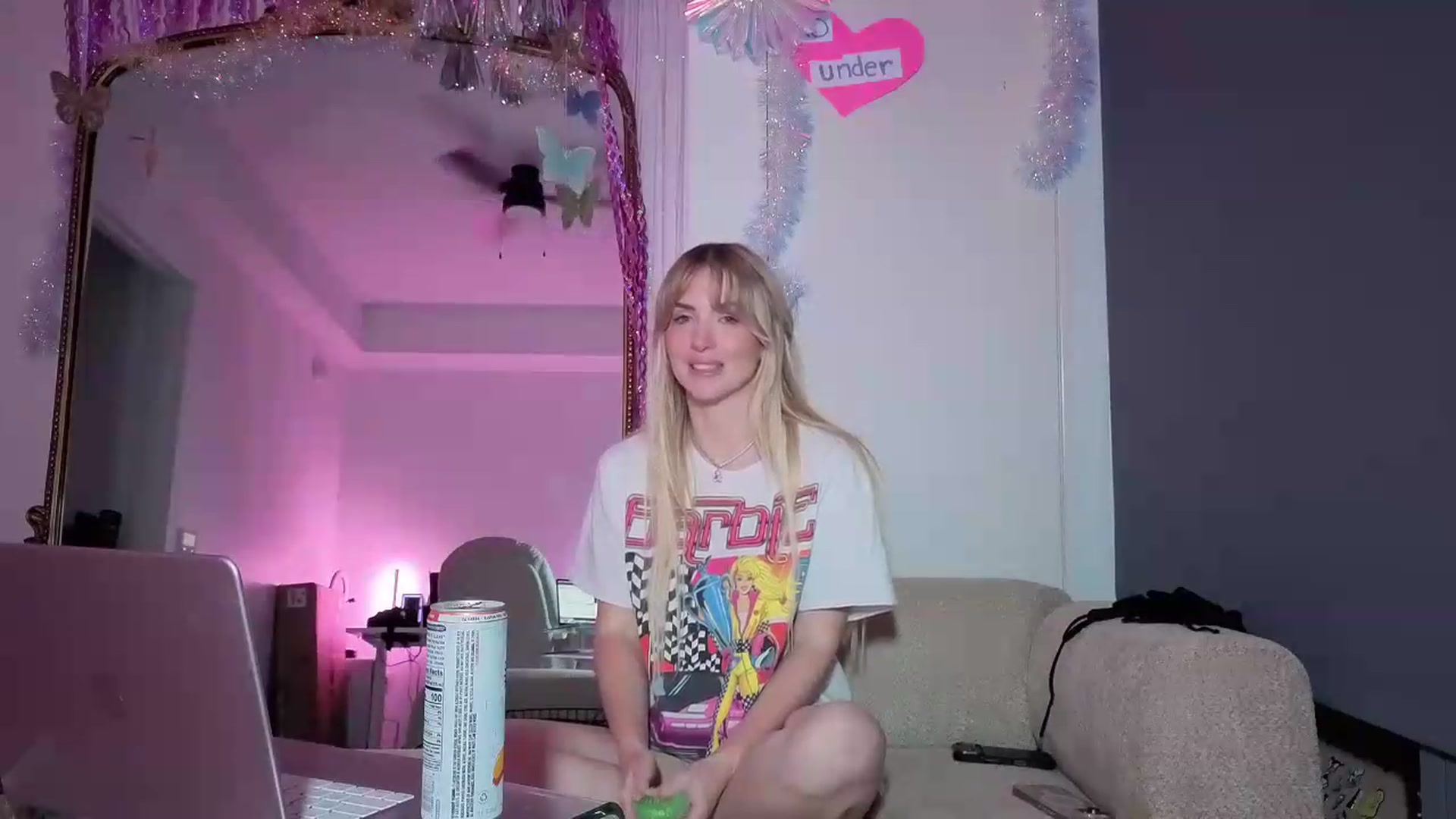 Gallery image thumbnail from Lunafayexo's myfreecams stream on, 07/08/2026, 04:27 image 8 of 20