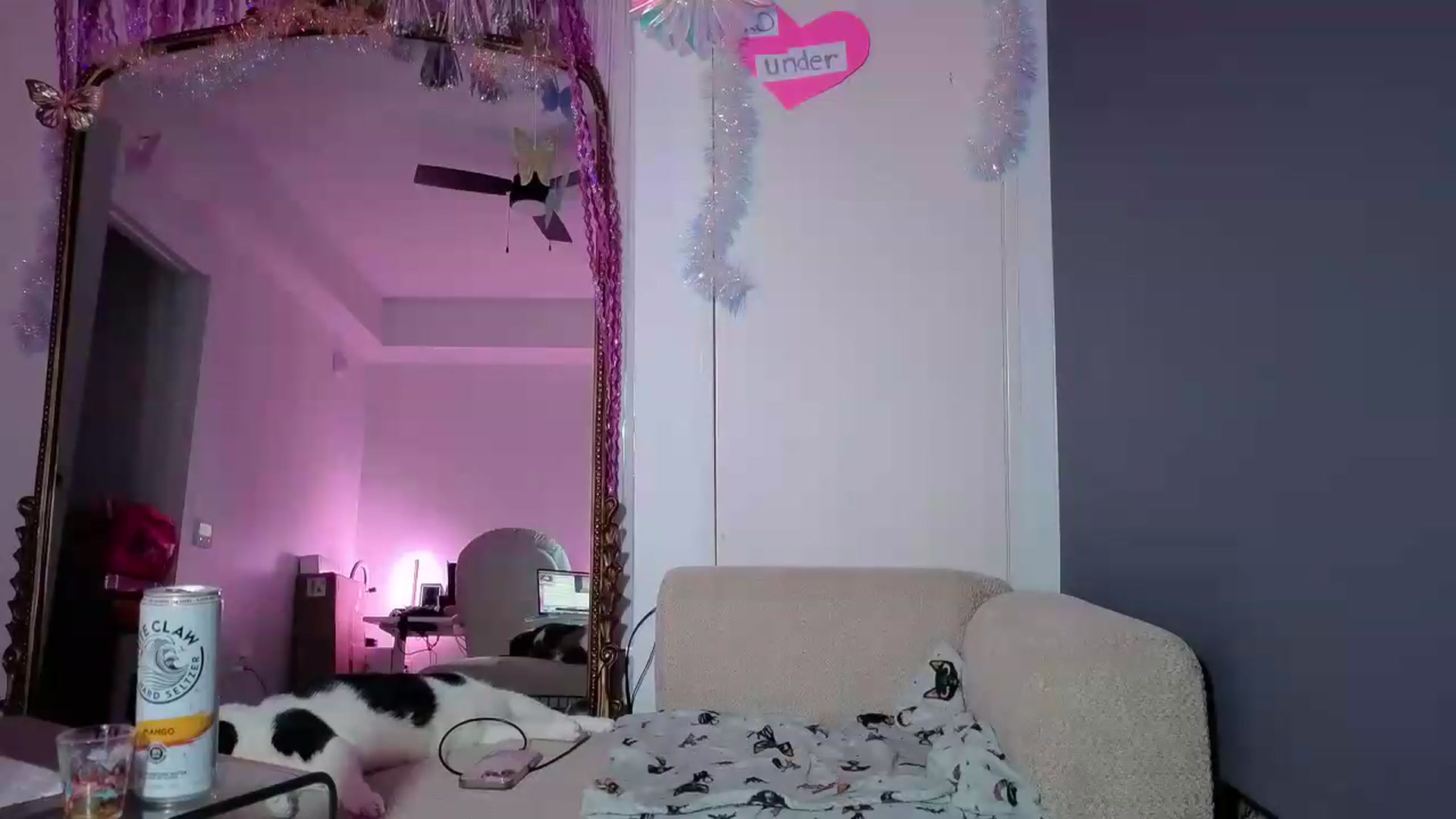 Gallery image thumbnail from Lunafayexo's myfreecams stream on, 07/09/2026, 03:24 image 10 of 20