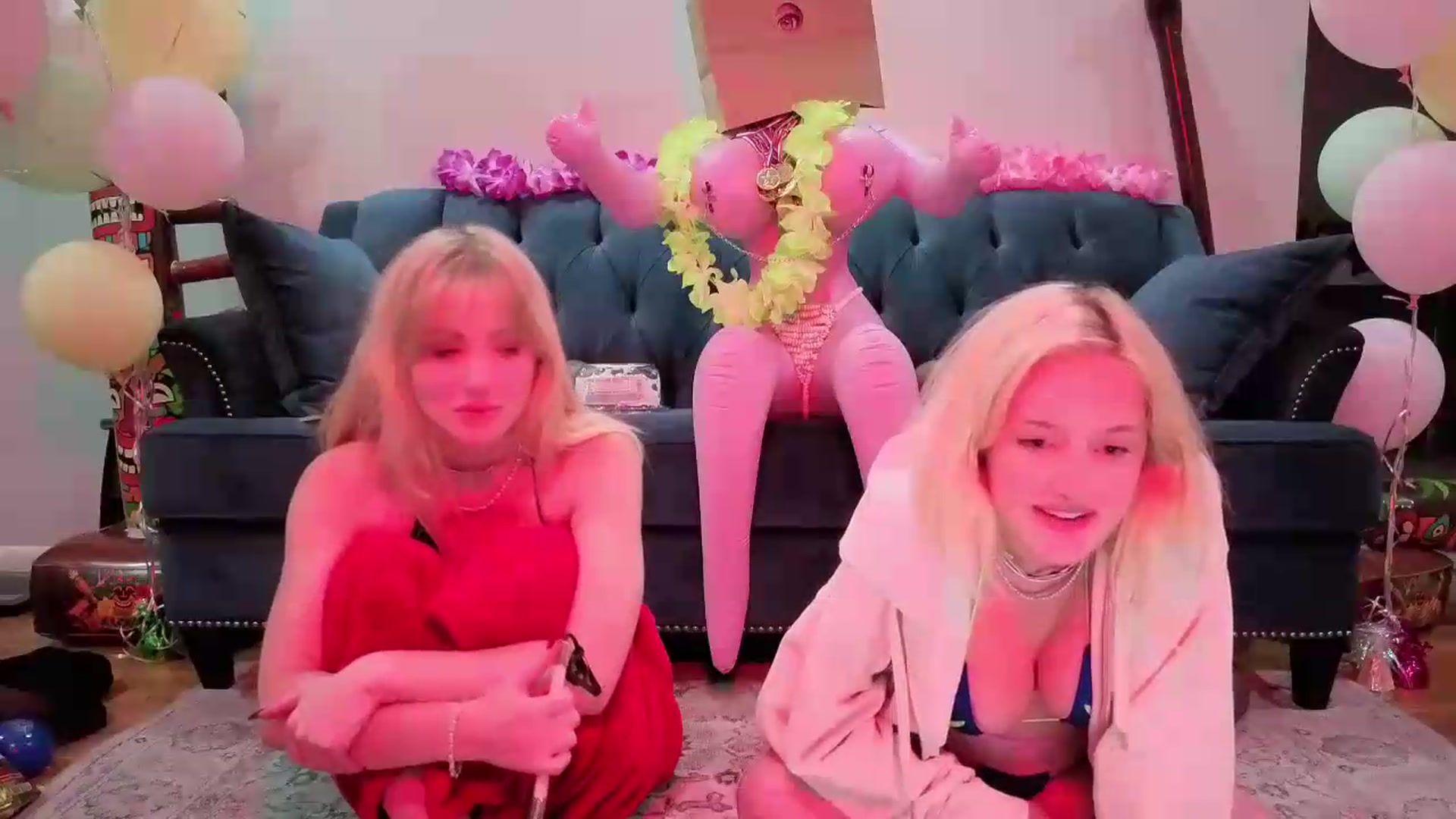 Gallery image thumbnail from Lunafayexo's myfreecams stream on, 07/23/2026, 10:08 image 16 of 20